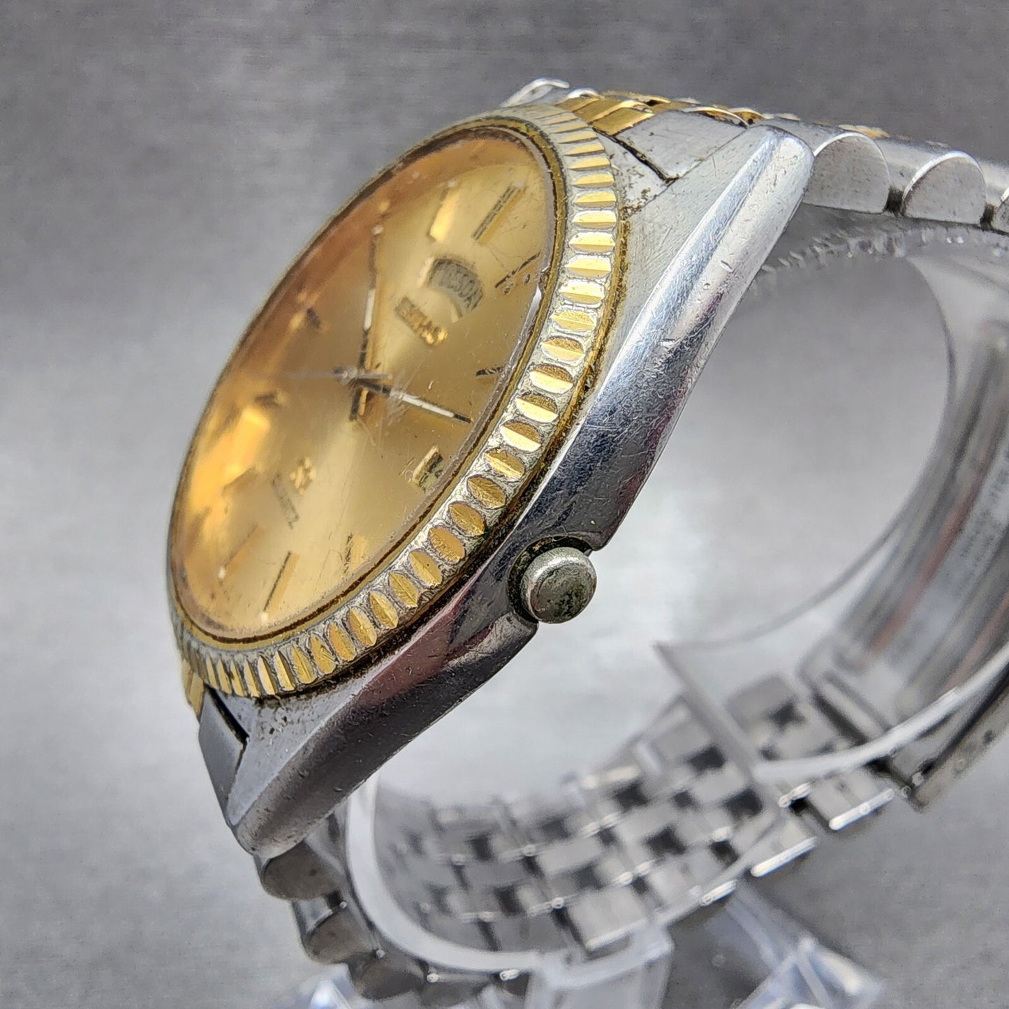 Seiko SQ President Watch Men 37mm Gold Dial Two Tone Daydate 5y23-8a69 New Batt