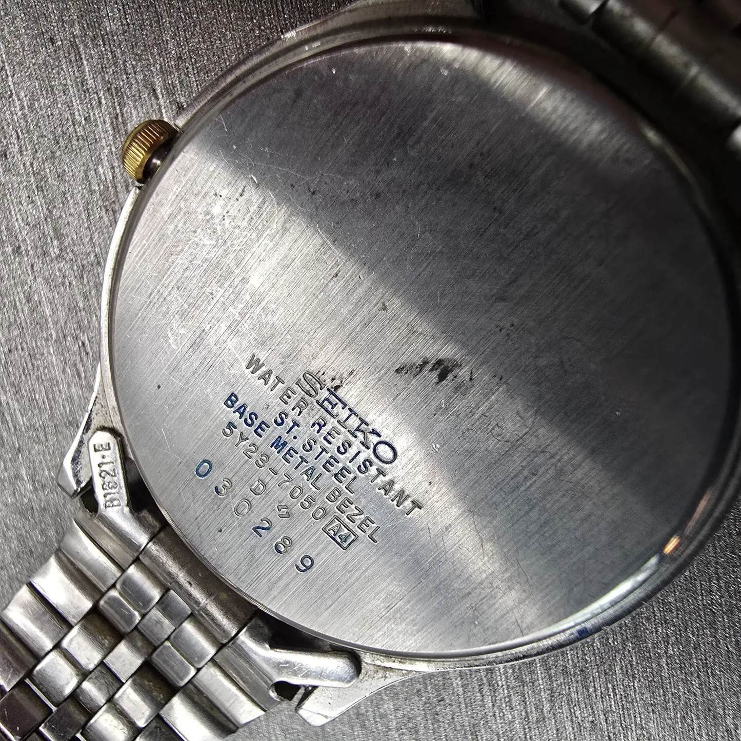 Seiko SQ Watch Men 34mm White Dial Two Tone Daydate 5Y23-7050 New Battery VTG10