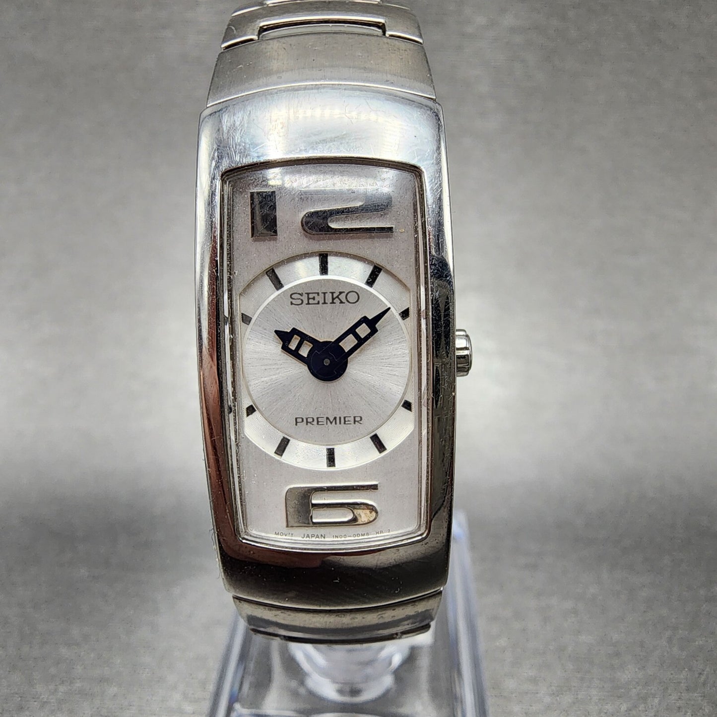 Seiko Premier Tank Watch Women 17mm White Dial Satinless Steel Rectangle New Bat