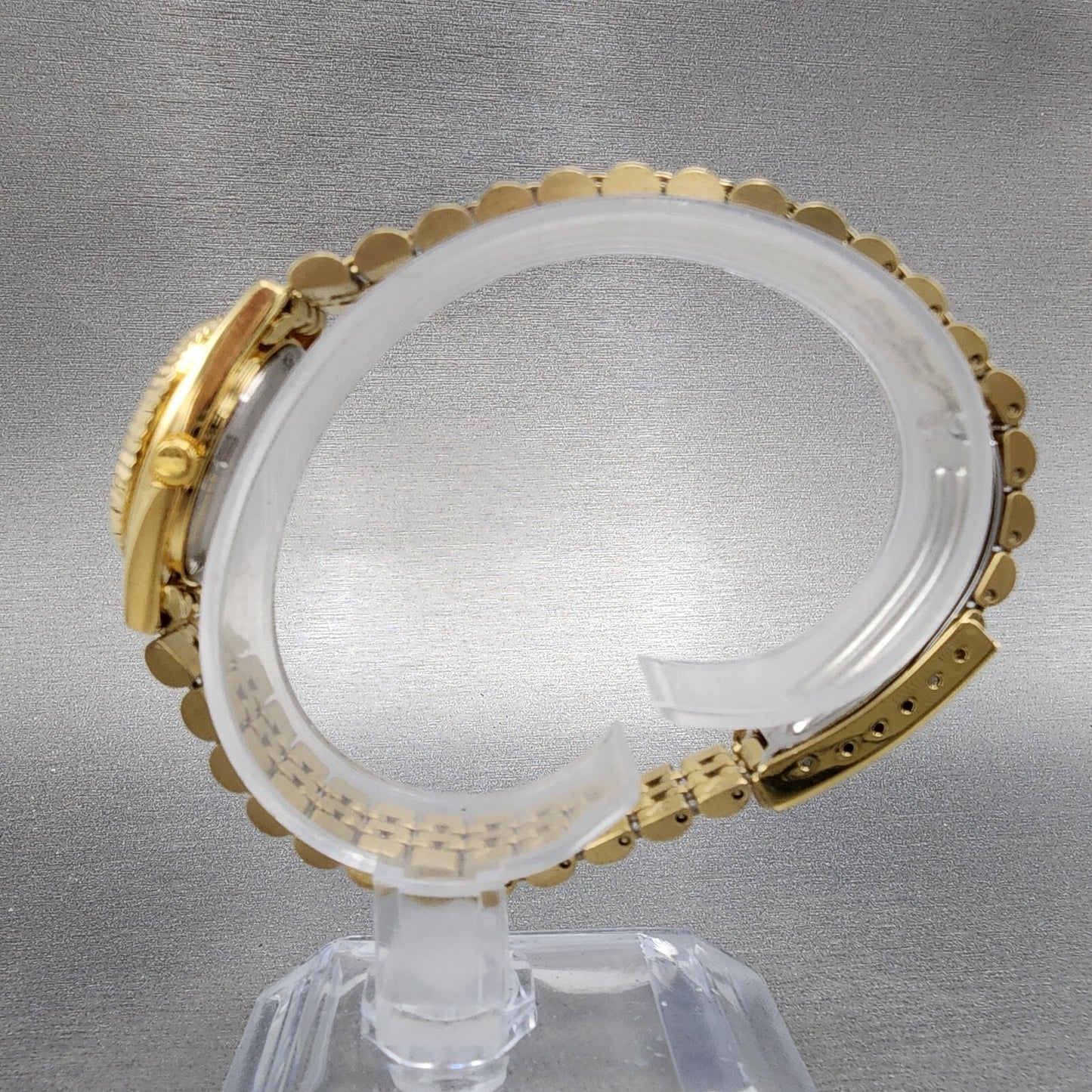 Seiko Watch Women 24mm Gold Dial Gold Tone Daydate Round 7N83-0041 Sigllum Runs