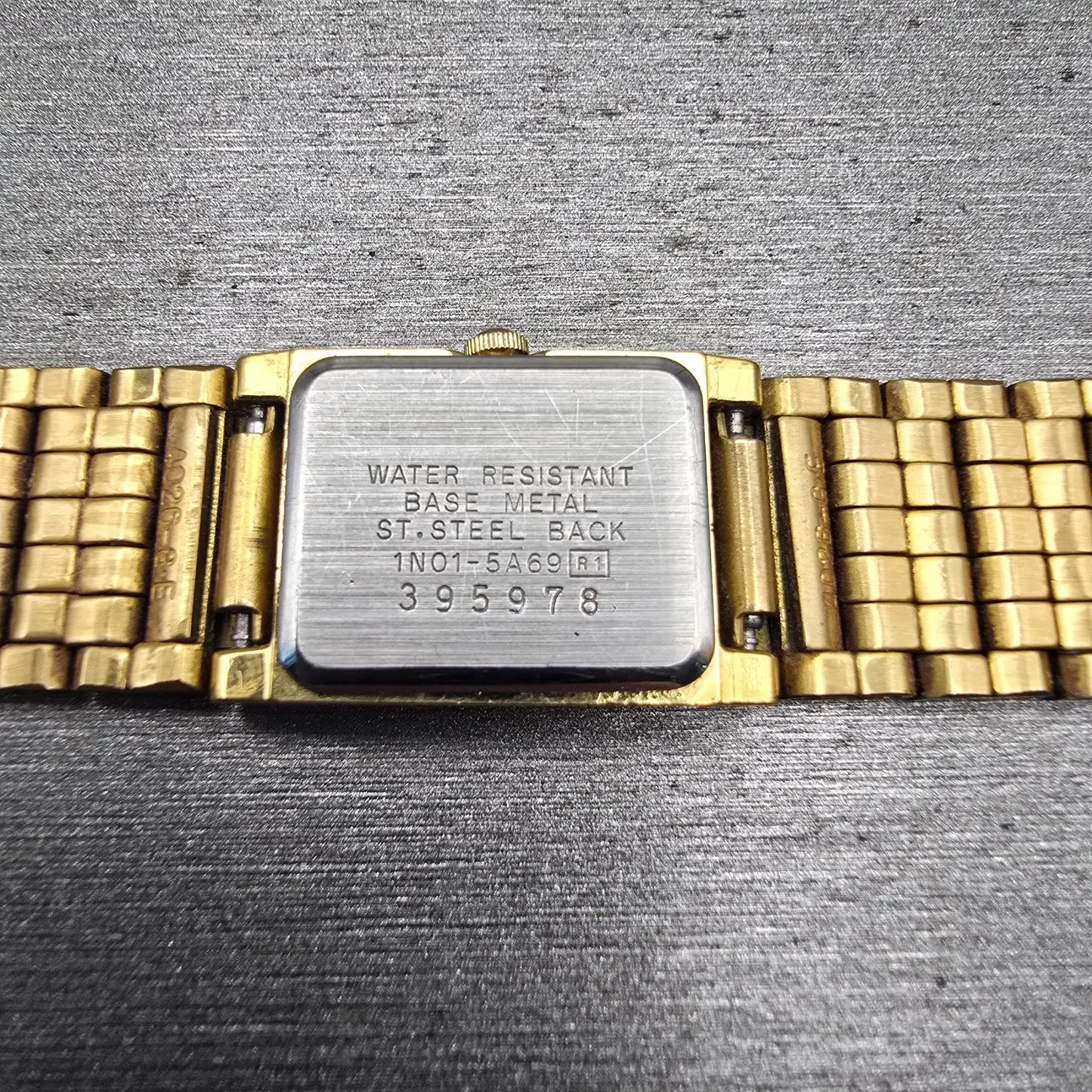 Seiko Watch Women 16mm Gold Dial Gold Tone Rectangle 1N01-5A69 New Battery VTG10