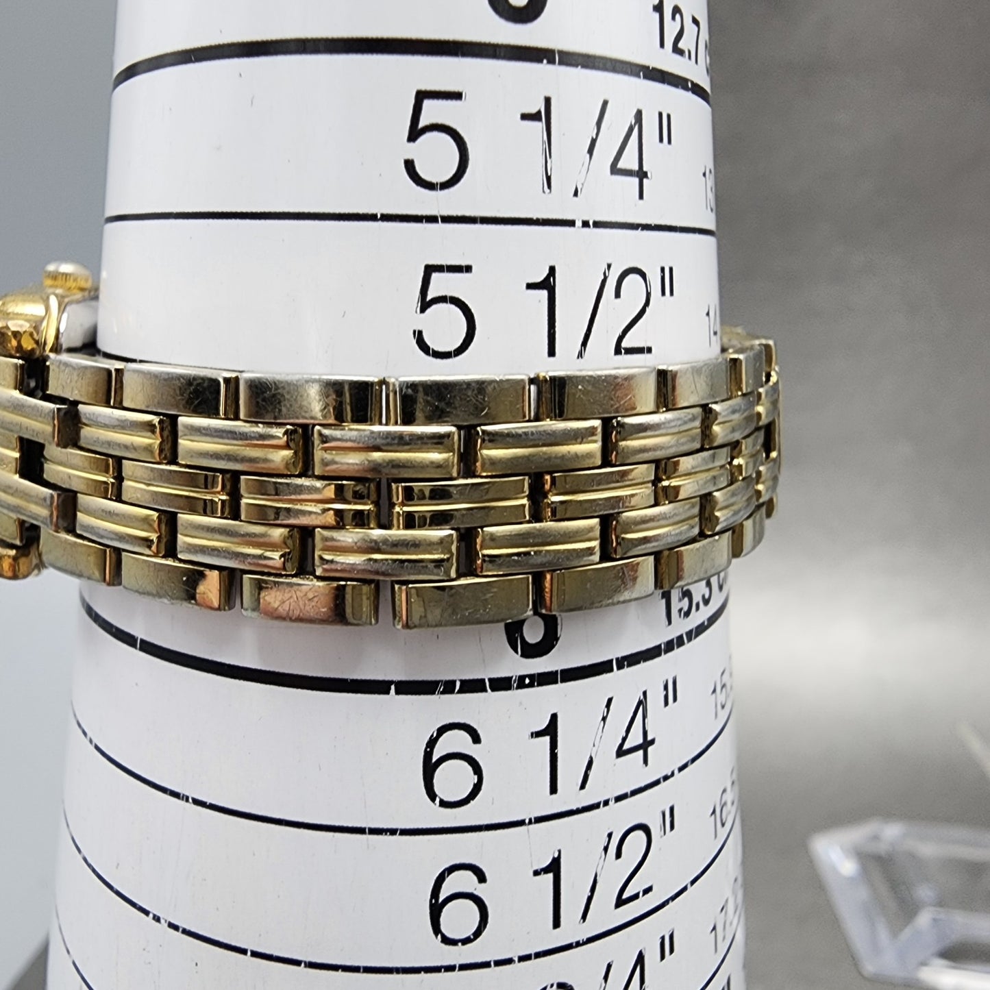 Seiko Tank Watch Women 18mm Champagne Dial Gold Tone V4015650 New Battery10
