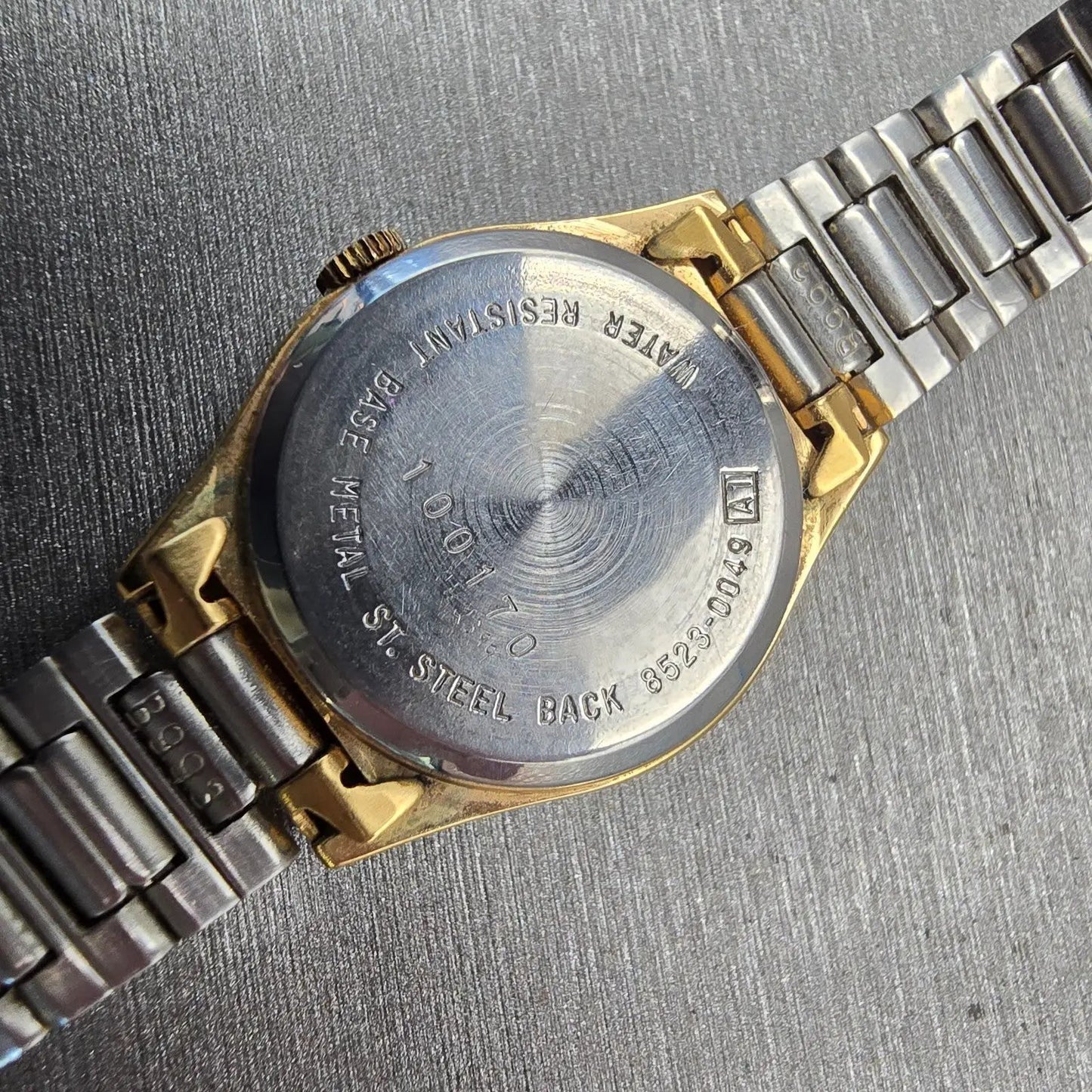 Seiko SQ Watch Women 23mm Gold Dial Gold Tone Daydate Round 8523-0049 New Batt10
