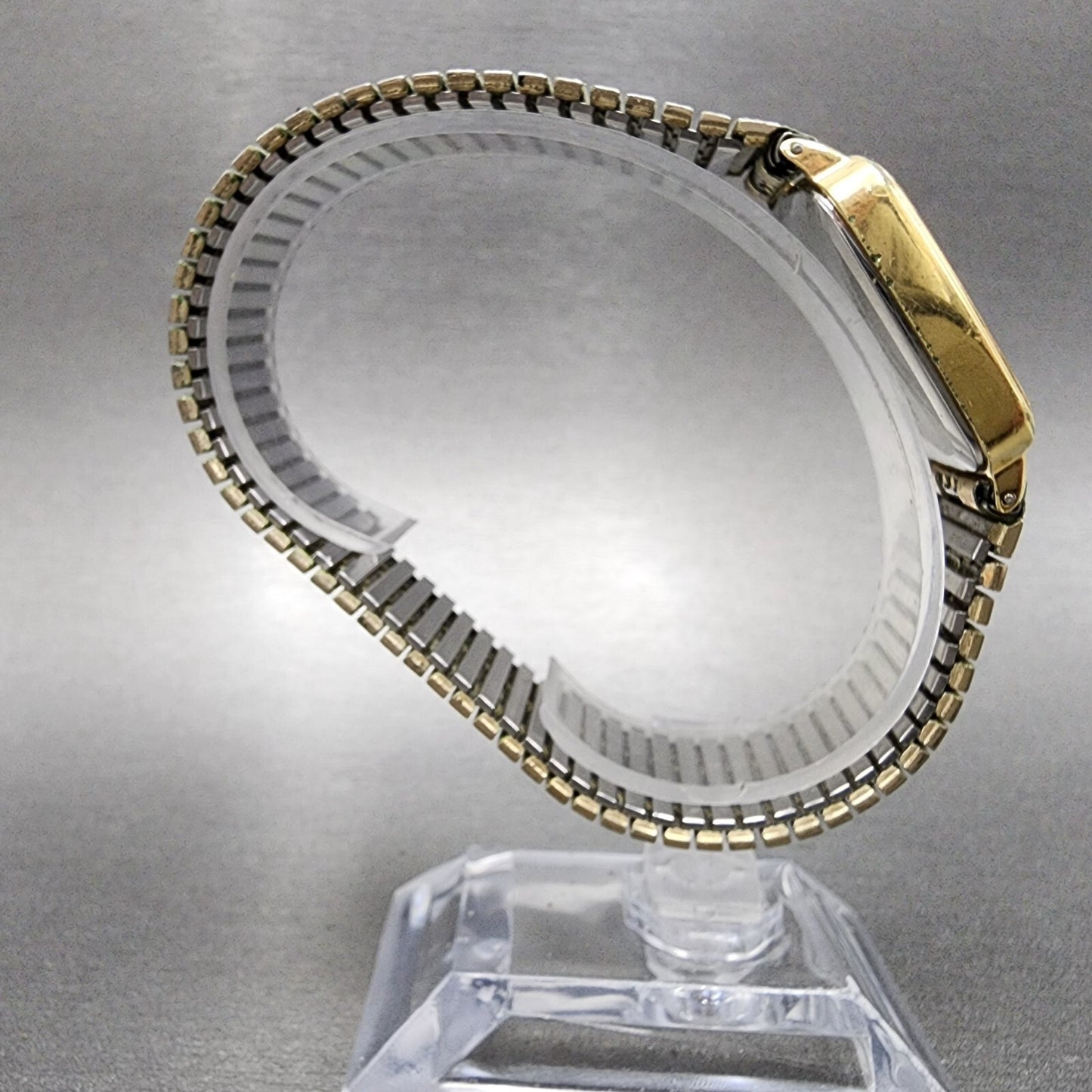 Seiko Watch Men 29mm Champagne Dial Gold Tone Square 7800-5239 New Battery