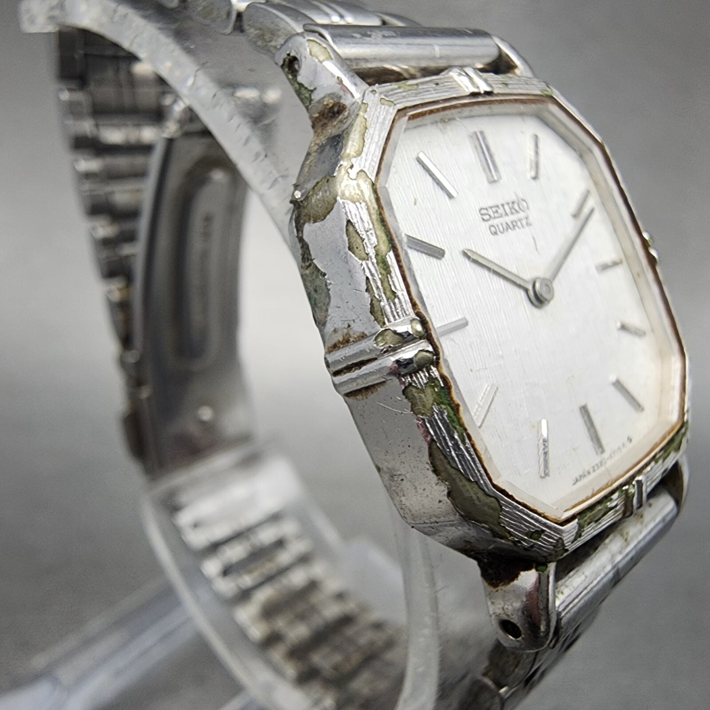 Seiko Watch Women 21mm Silver Dial Silver Tone Rectangle 2320-5920 New Battery