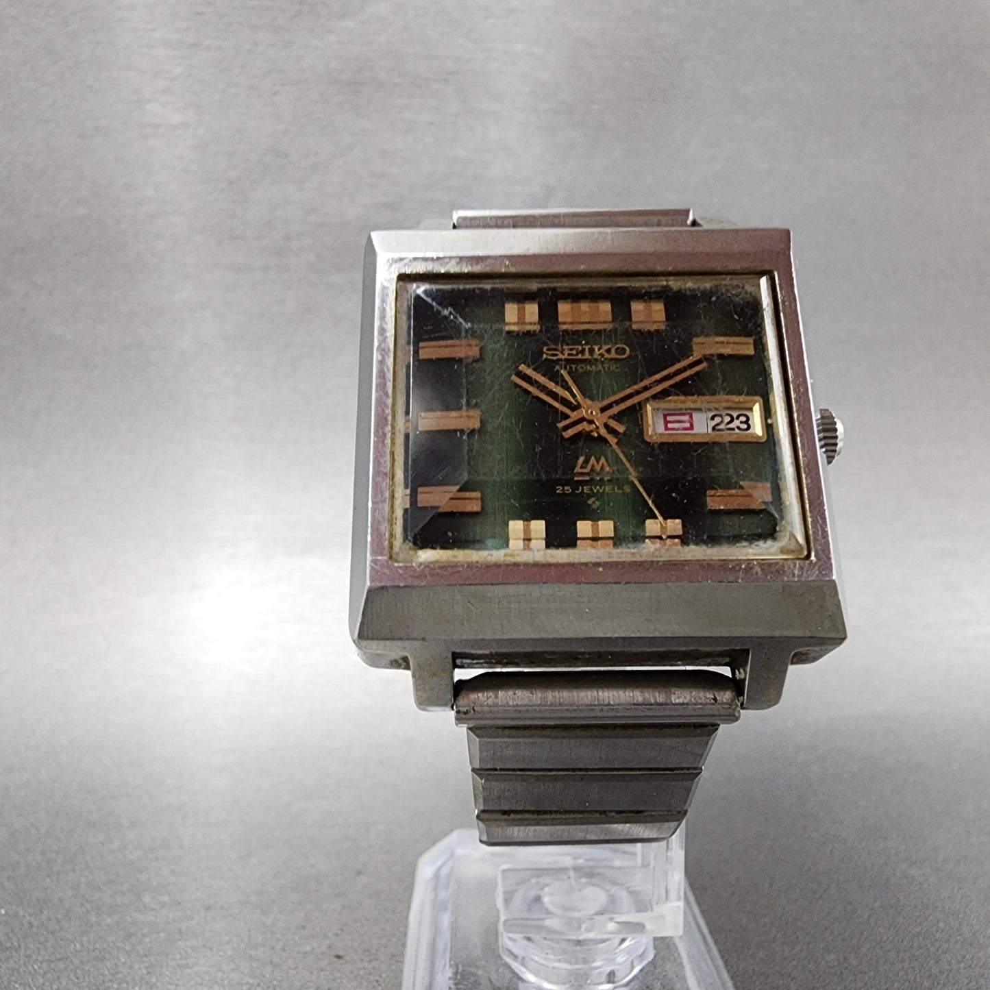 Seiko Lord Matic Watch Men 34mm Green Dial Silver Tone Daydate 5606-5080 Runs