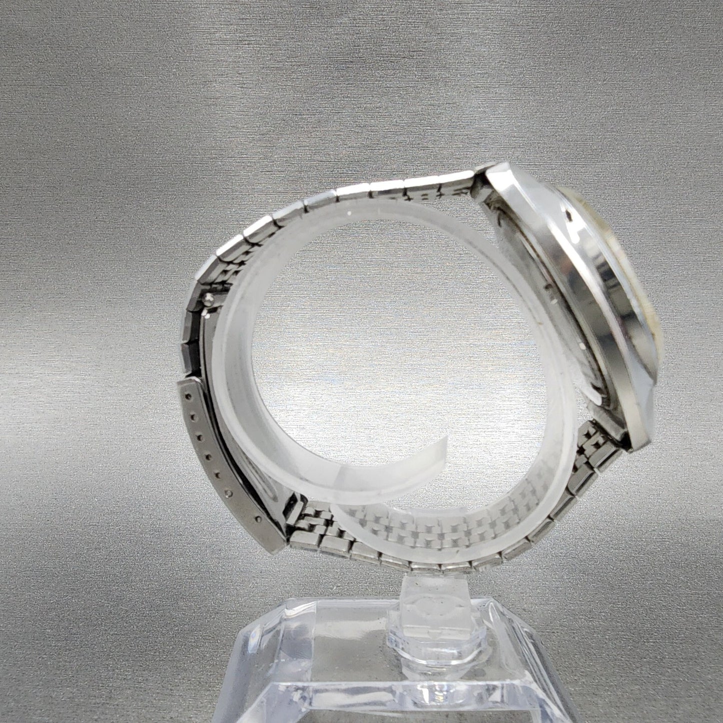 Seiko Lord Matic Watch Men 36mm Silver Dial Silver Tone Daydate 5606-7230 Runs