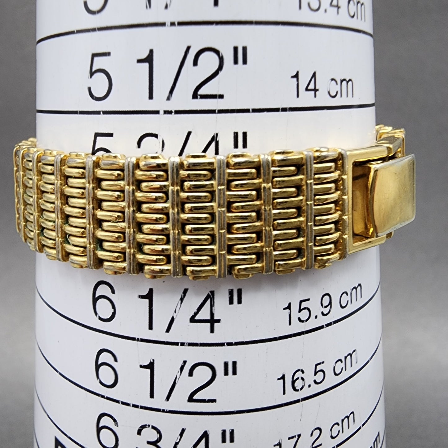 Seiko Tank Watch Women 12mm Champagne Dial Gold Tone 2e206109 New Battery10
