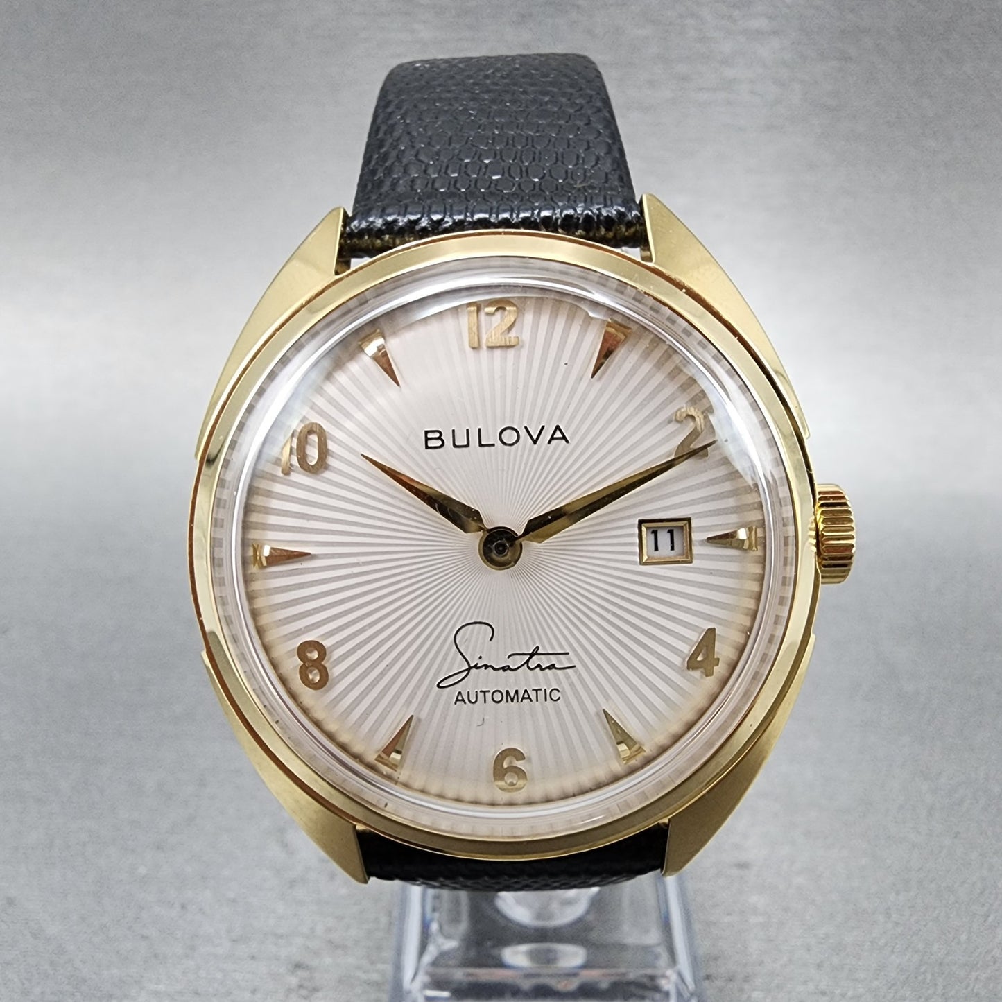 Bulova Frank Sinatra Fly Me To The Moon Watch Men 42mm White Dial Gold Tone READ