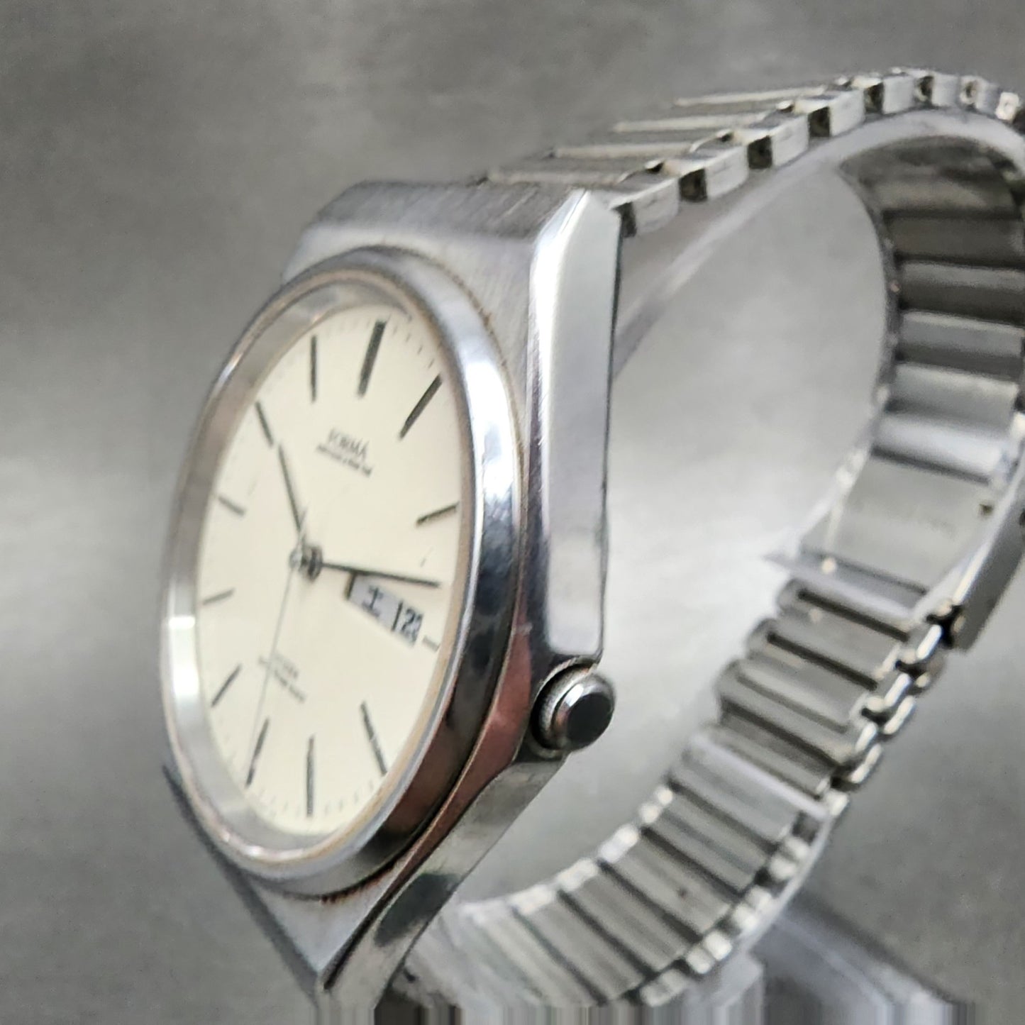 Citizen Forma Watch Men 35mm Cream Dial Steel Daydate Round 3800-451759 New Batt
