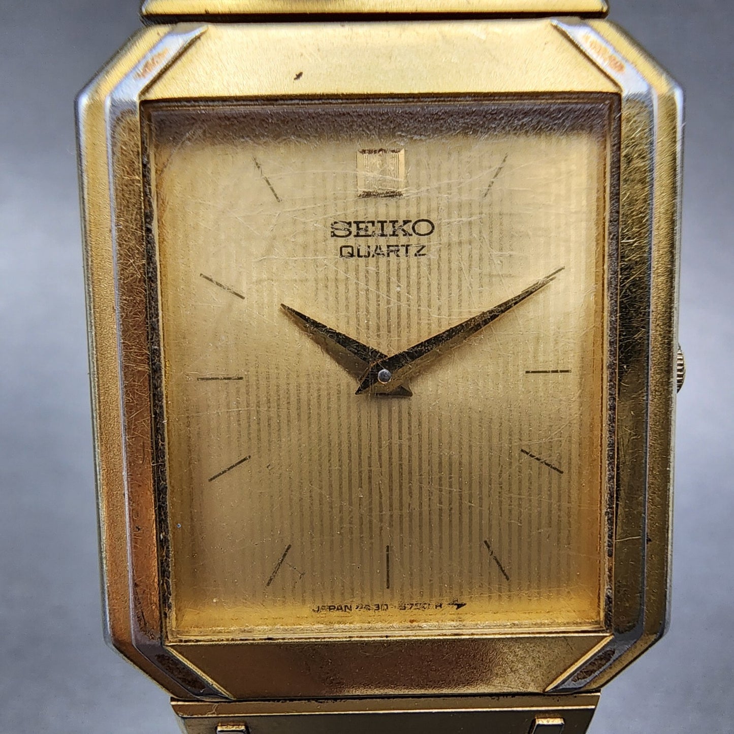 Seiko Tank Watch Men 26mm Gold Dial Gold Tone Rectangle 7430-5479 PARTS