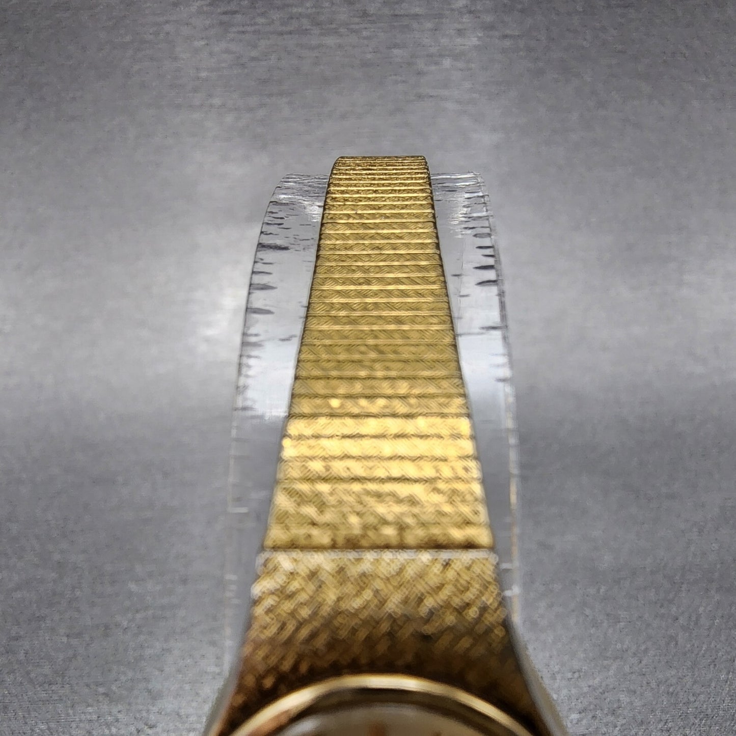 Citizen watch Women 18mm Champagne Dial Gold Tone 5930-F90427 New Battery