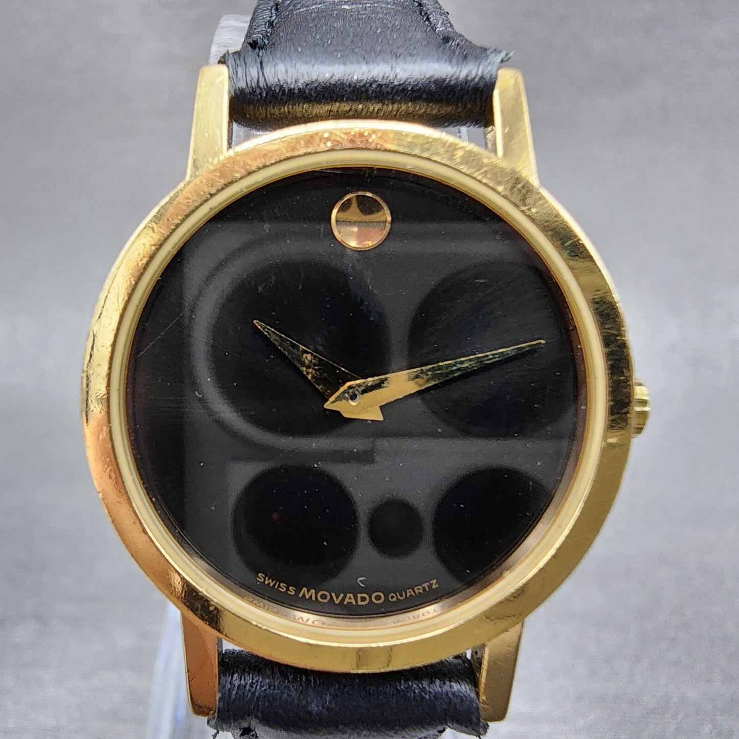 Movado Museum Watch Women 25mm Black Dial Gold Tone Round 87-25-832 New Batt C67
