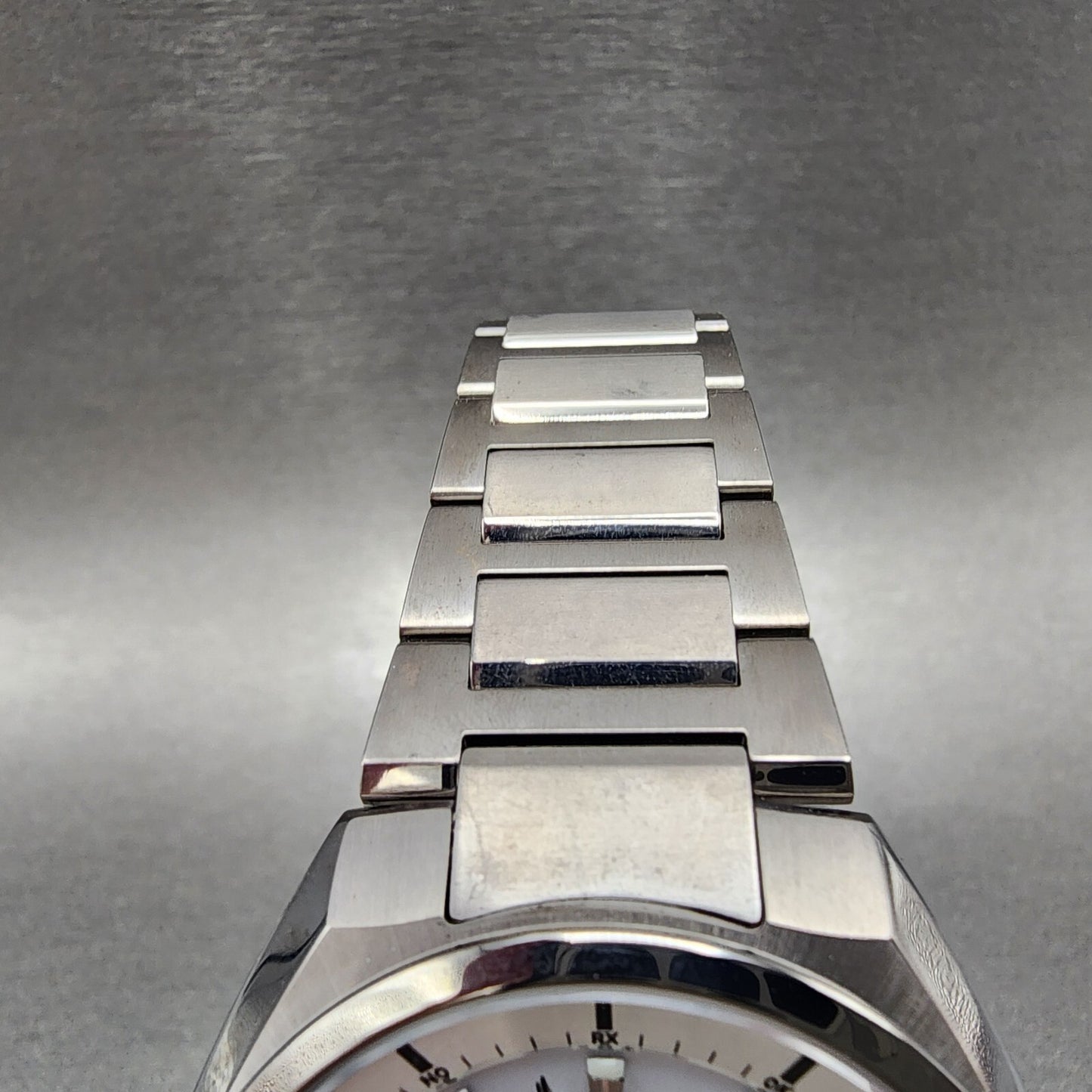 Citizen Attesa Watch Men 41mm White Dial Titanium Date Atomic Round Works