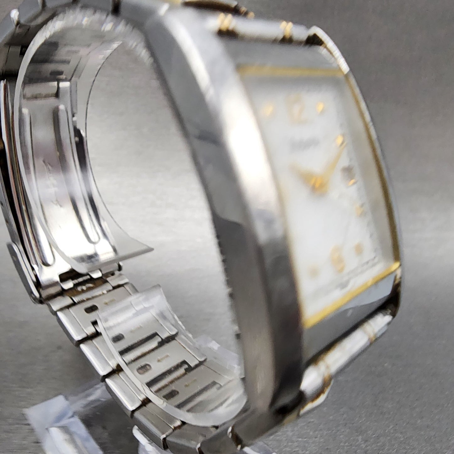 Bulova Tank Watch Men 27mm White Dial Two Tone Date Rectangle 98G85 New Battery