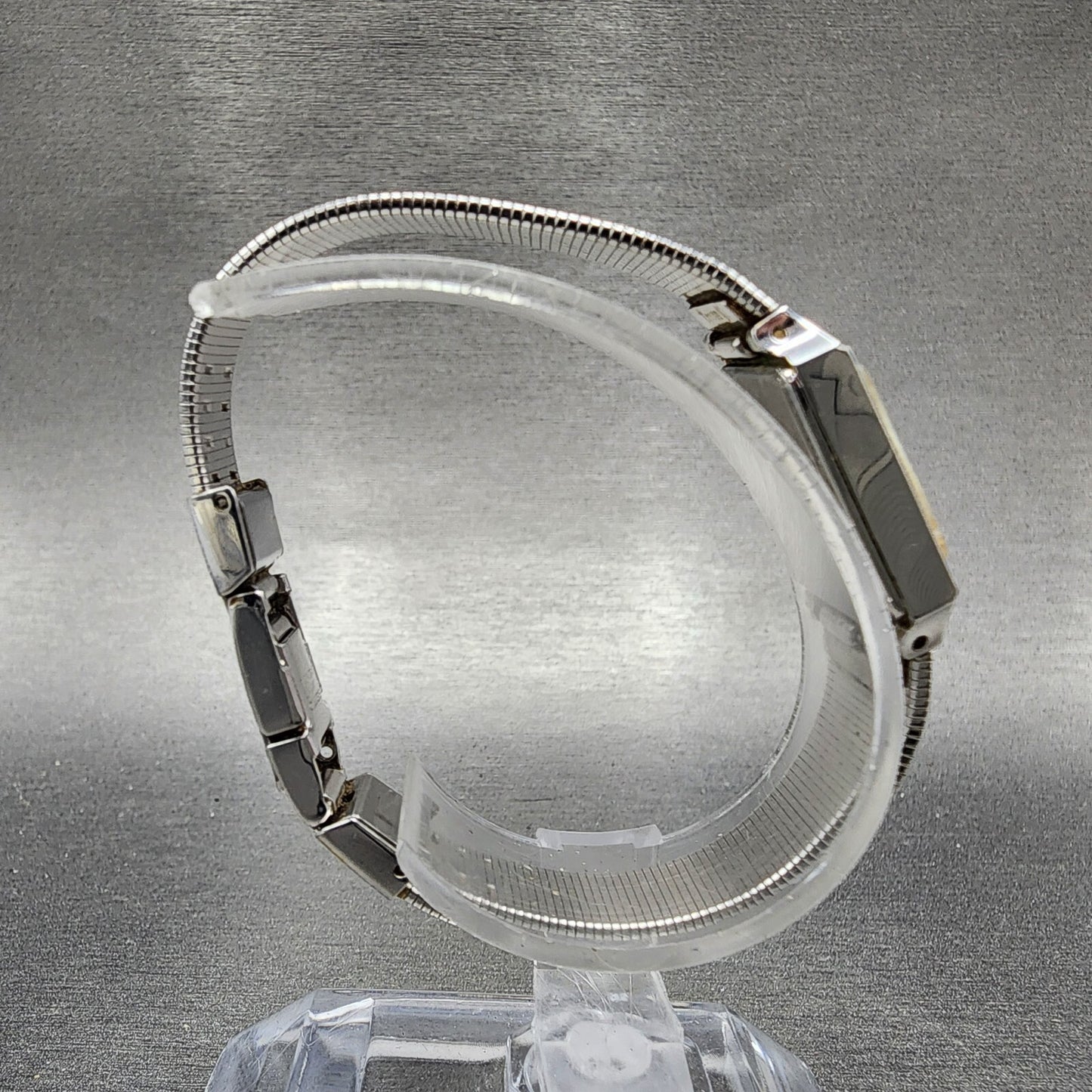Seiko Watch Women 16mm Silver Dial Silver Tone Rectangle 2C20-5299 New Battery