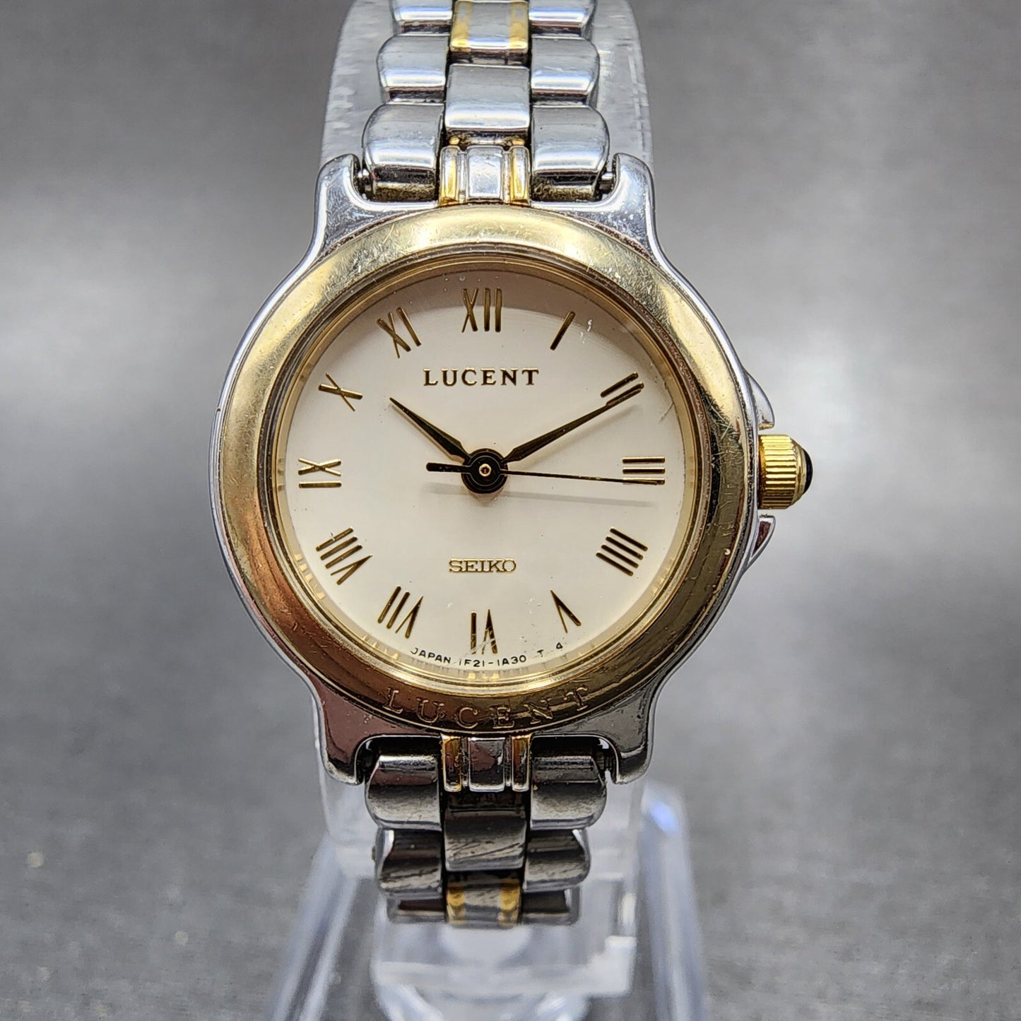 Seiko Lucent Watch Women 22mm Cream Dial Two Tone 1f21-0g80 New Battery