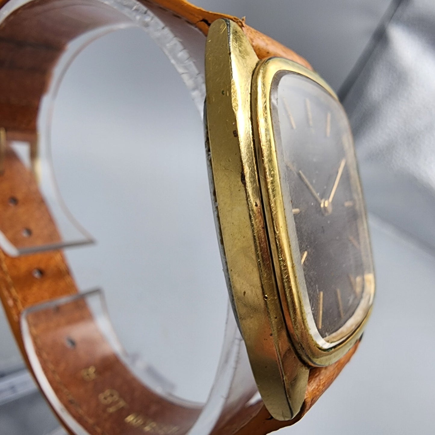 VTG Seiko Watch Men Gold Tone Brown Dial 29mm Oval 7800-5189 New Battery