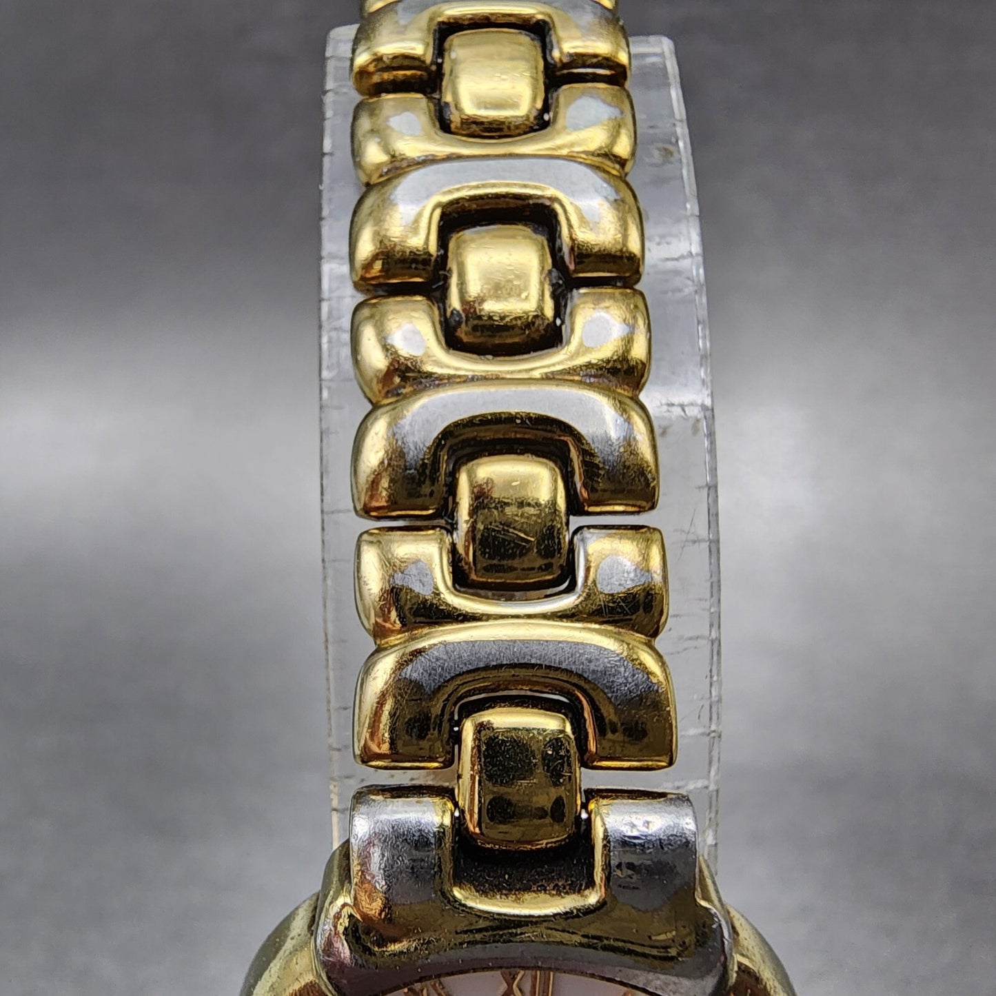 Tissot Watch Women 23mm White Dial Gold Tone Date Round 6327 New Battery