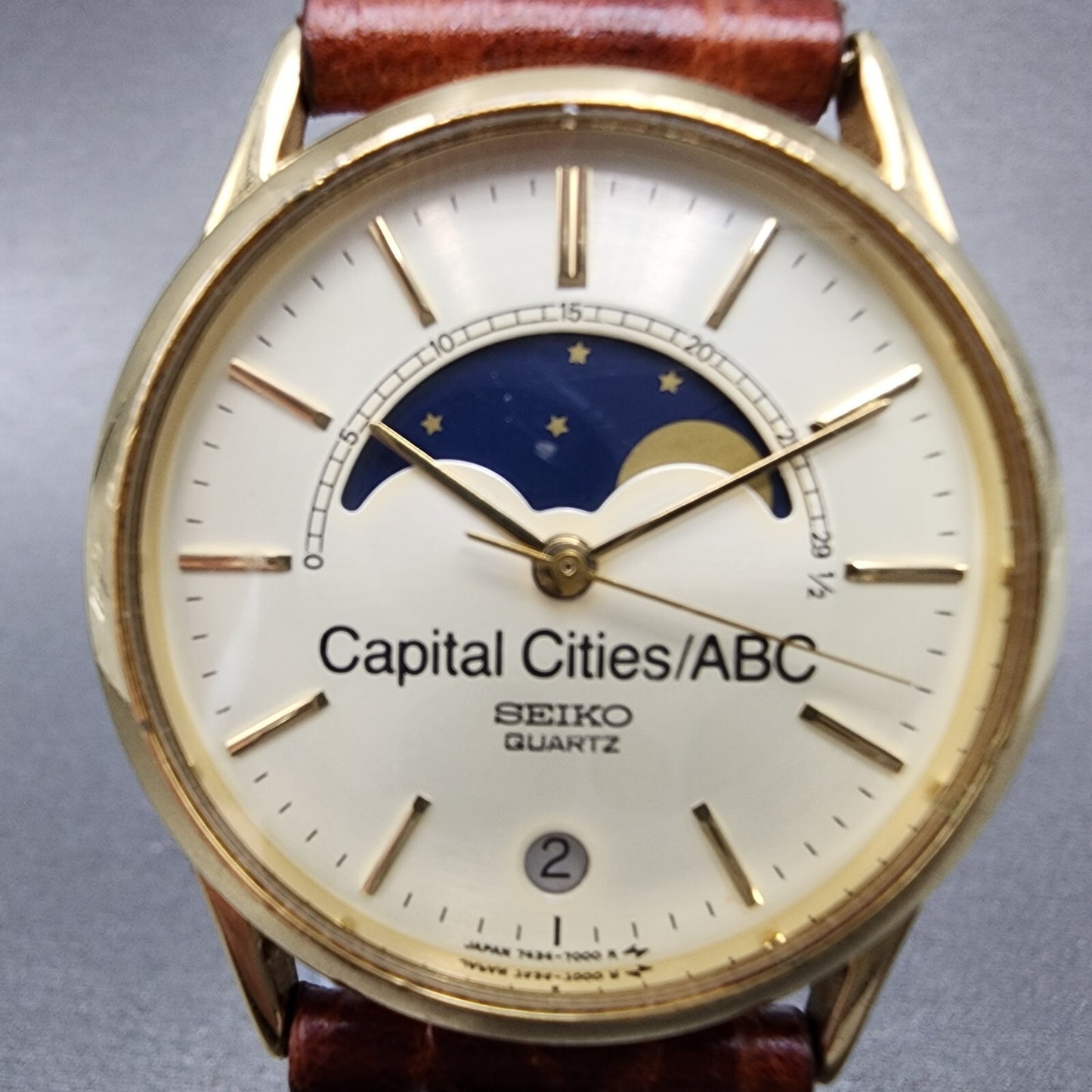 Seiko Moonphase Watch Men 32mm Silver Dial Gold Tone Date 7434-7008 PARTS
