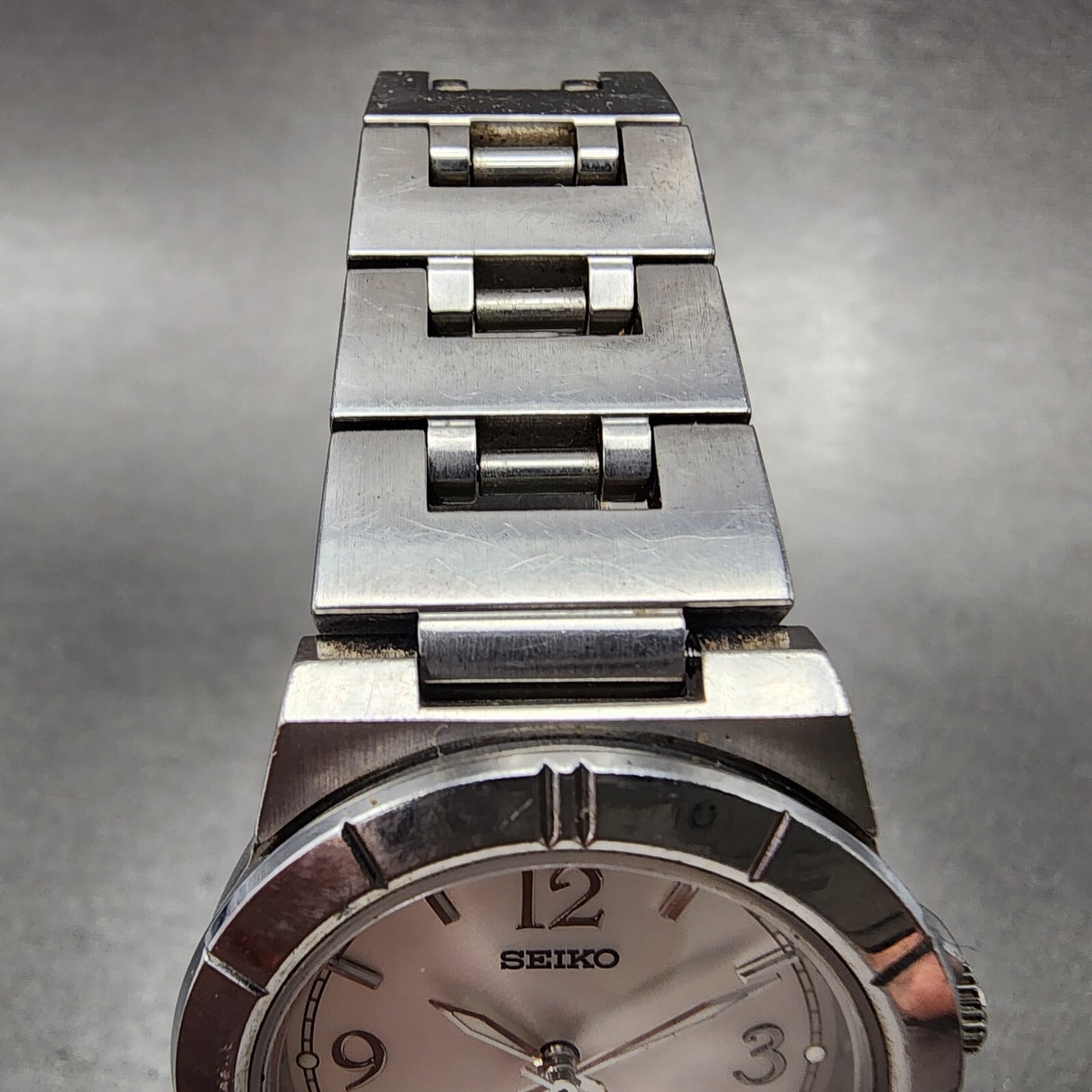 Seiko Lukia Perpetual Calendar Watch Women 30mm Silver Dial Steel 4f32-0130 PART