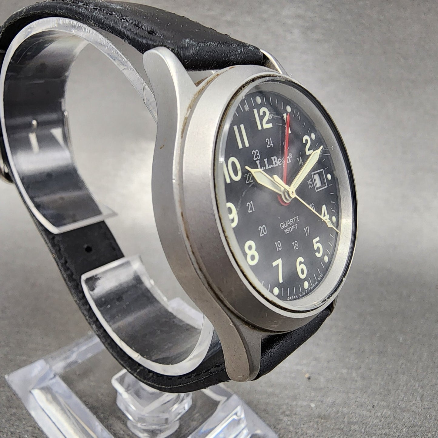 LL Bean Alarm Watch Men 34mm Black Dial Stainless Steel Date Round New Battery