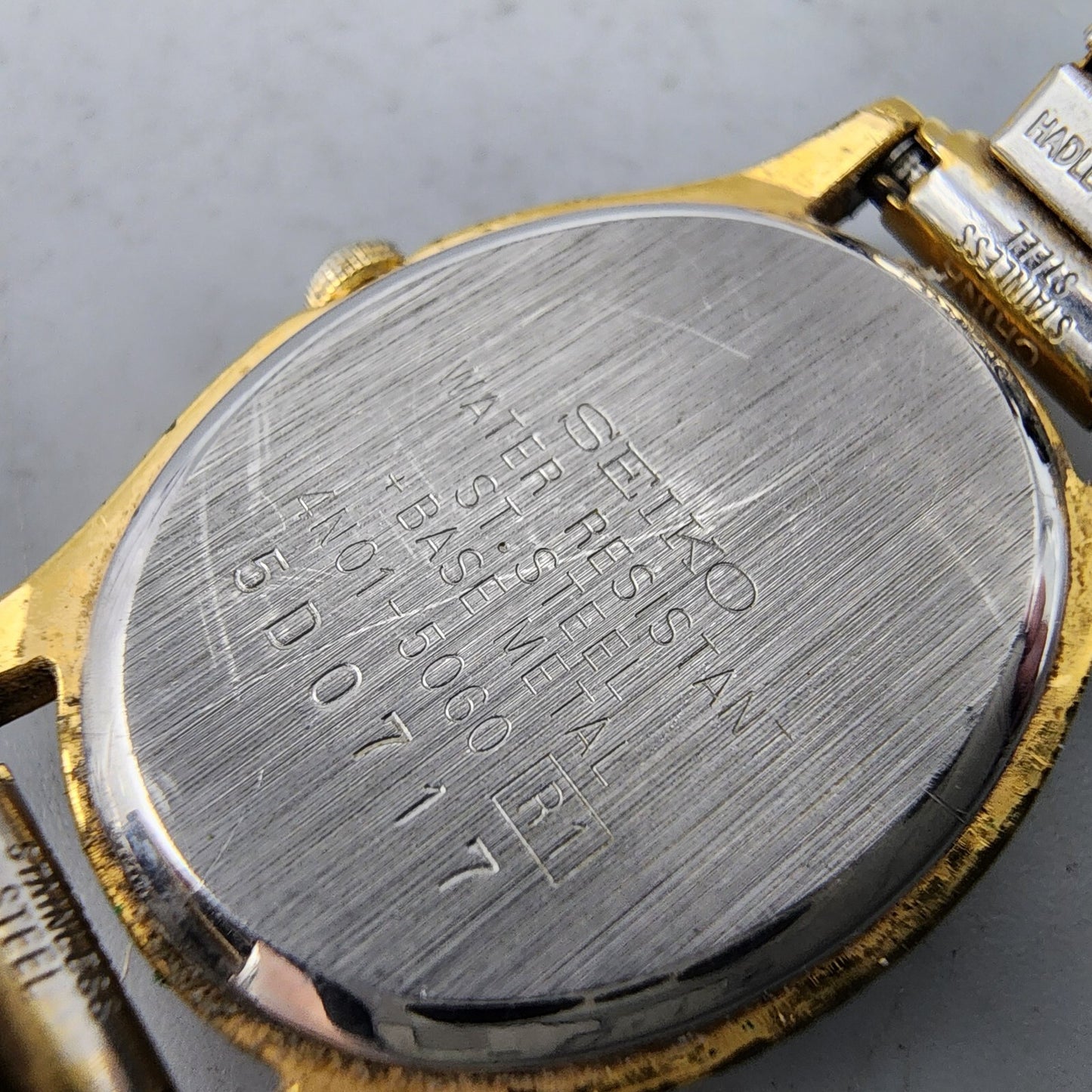 VTG Seiko Watch Women 20mm Black Dial Gold Tone Oval 4N01-5060 New Battery