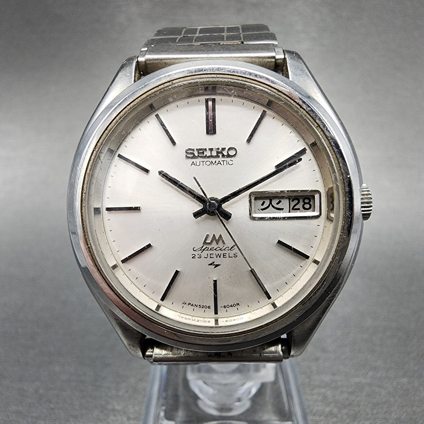 Seiko Lord Matic Special Watch Men 37mm Silver Dial Steel Daydate 5206-6061 Runs