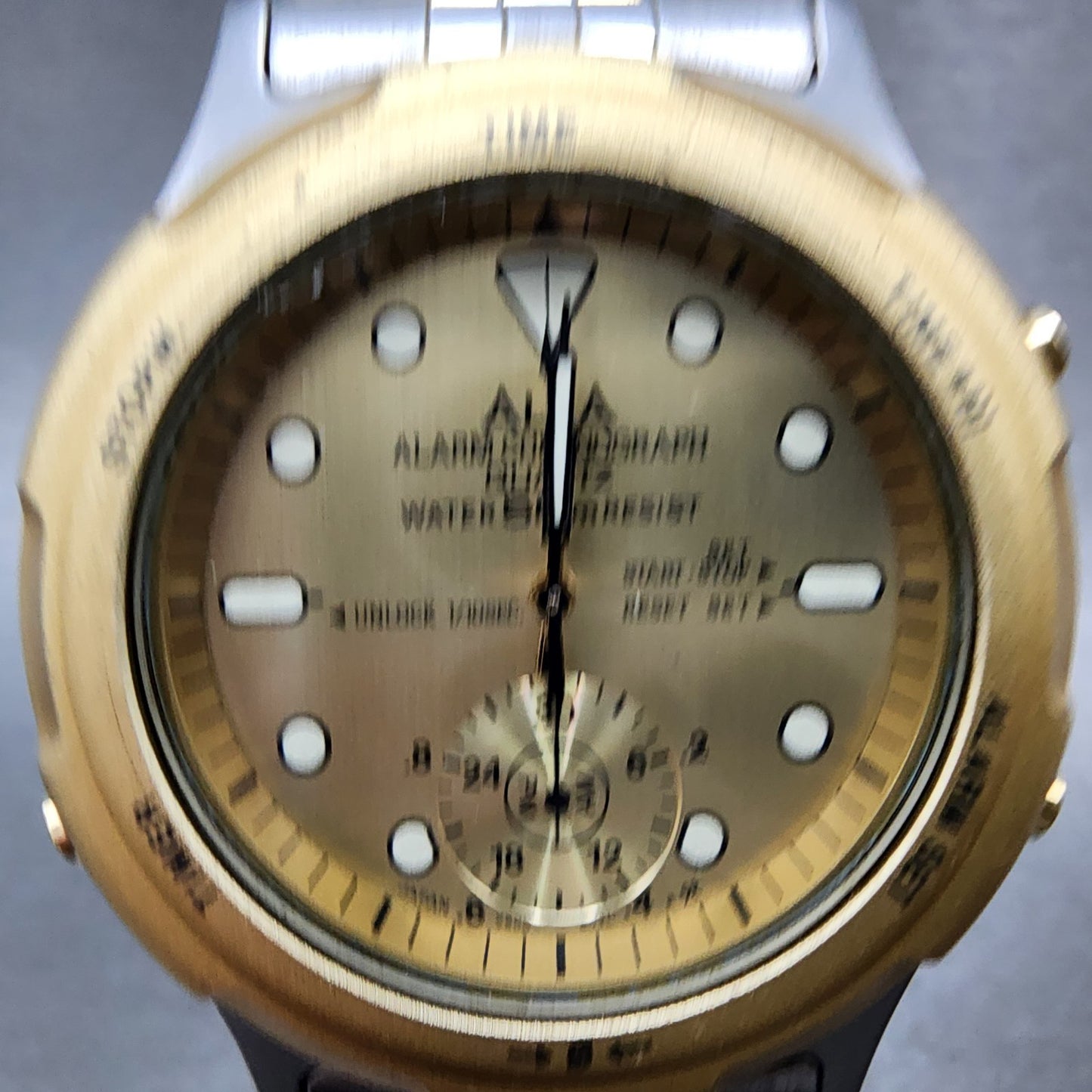 Seiko ALBA Chronograph Watch Men 39mm Champagne Dial Two Tone Round New Battery