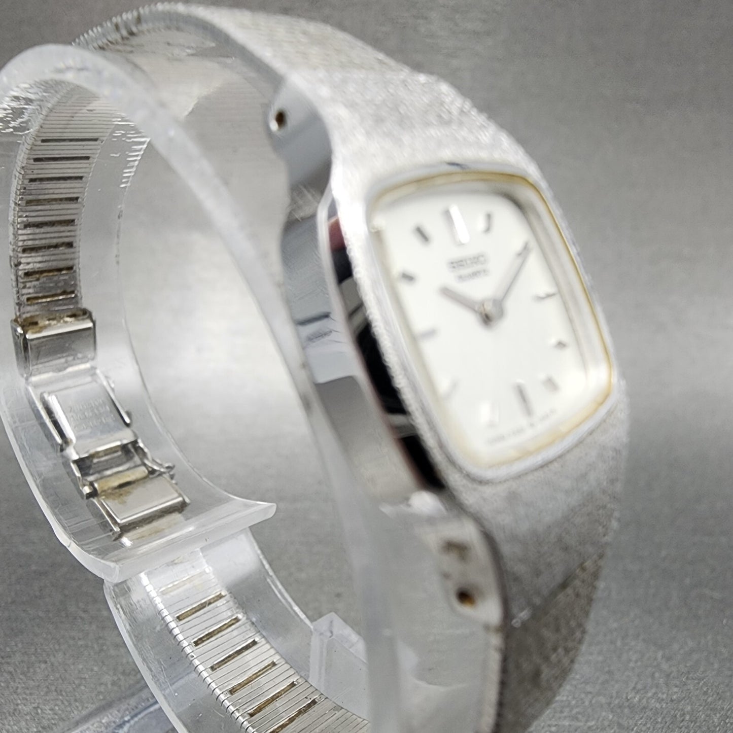Seiko Watch Women 18mm White Dial Silver Tone Rectangle 2320-5269 New Battery