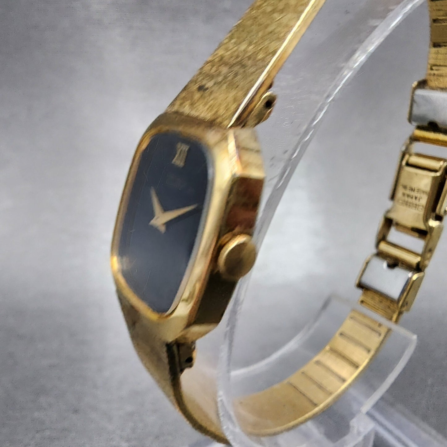 Seiko Watch Women 17mm Black Dial Gold Tone Rectangle 1400-8149 New Battery VTG