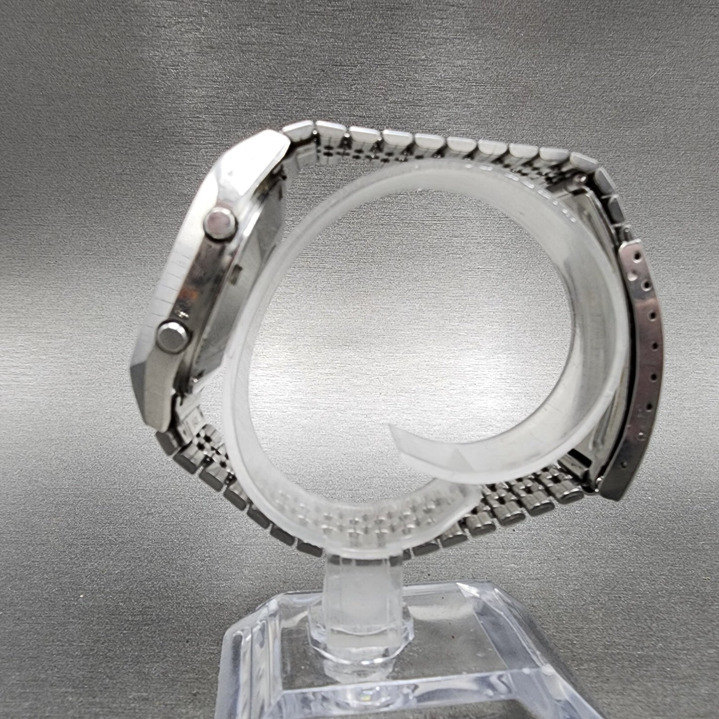 Seiko Digital Watch Men 34mm Digital Steel Alarm A134-5009 Rectangle PARTS