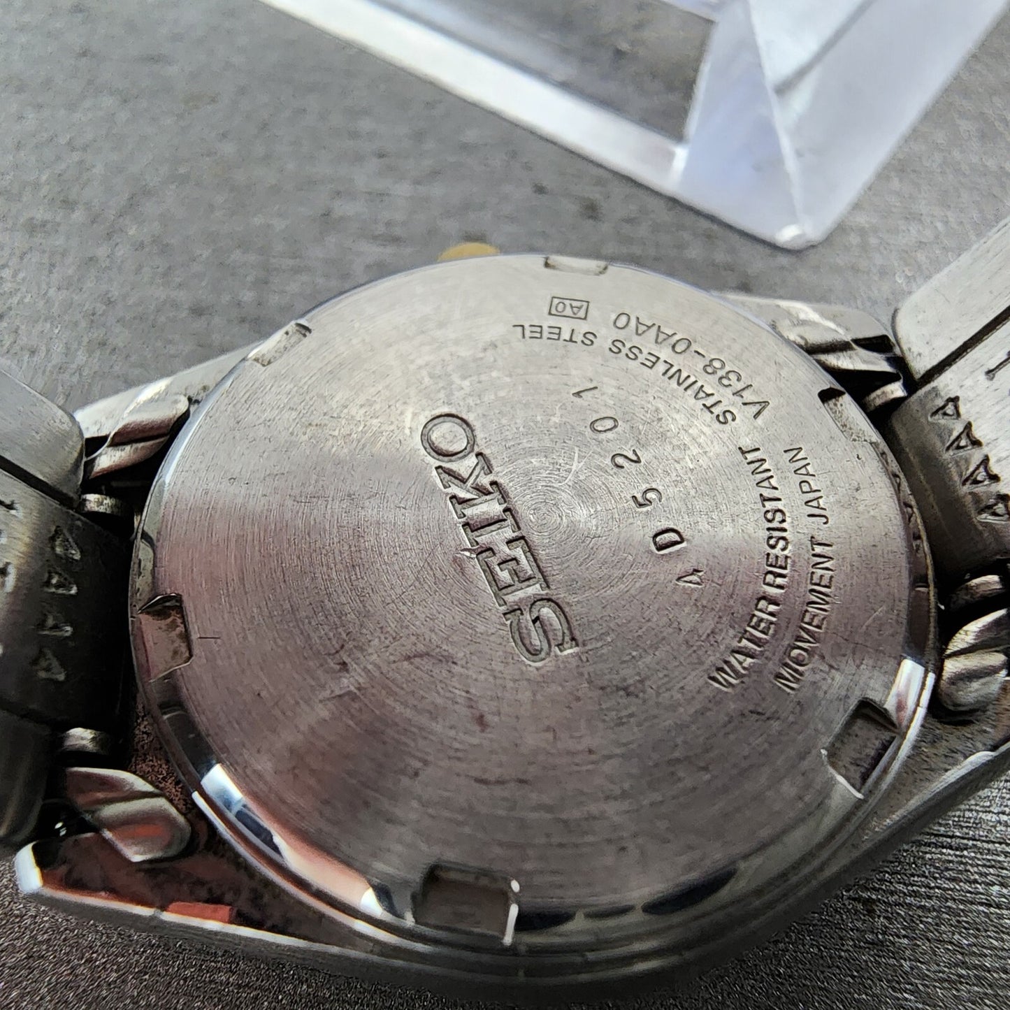 Seiko Solar Watch Women 25mm Blue Dial Two Tone Daydate Round V138-0AA0 Runs