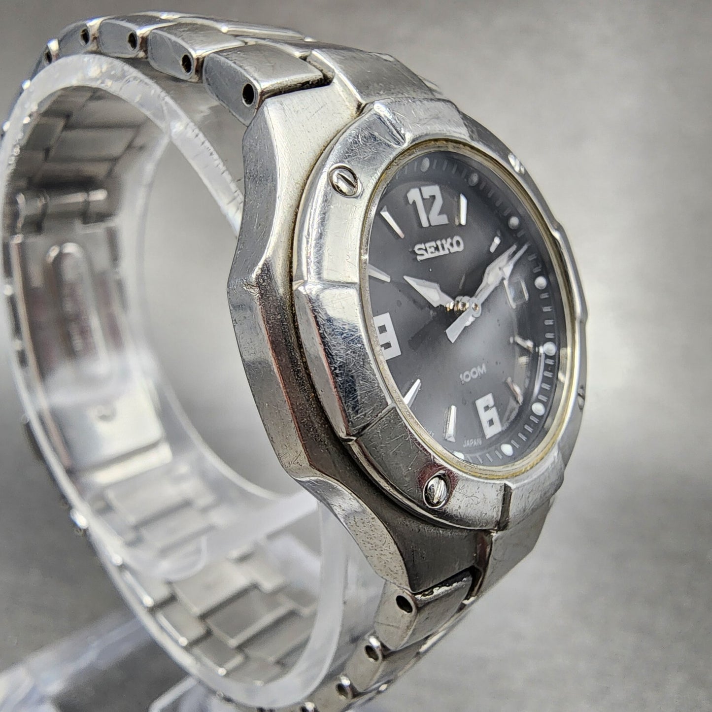 Seiko Watch Women 26mm Black Dial Silver Tone Date Round 7N82-0BE0 New Battery