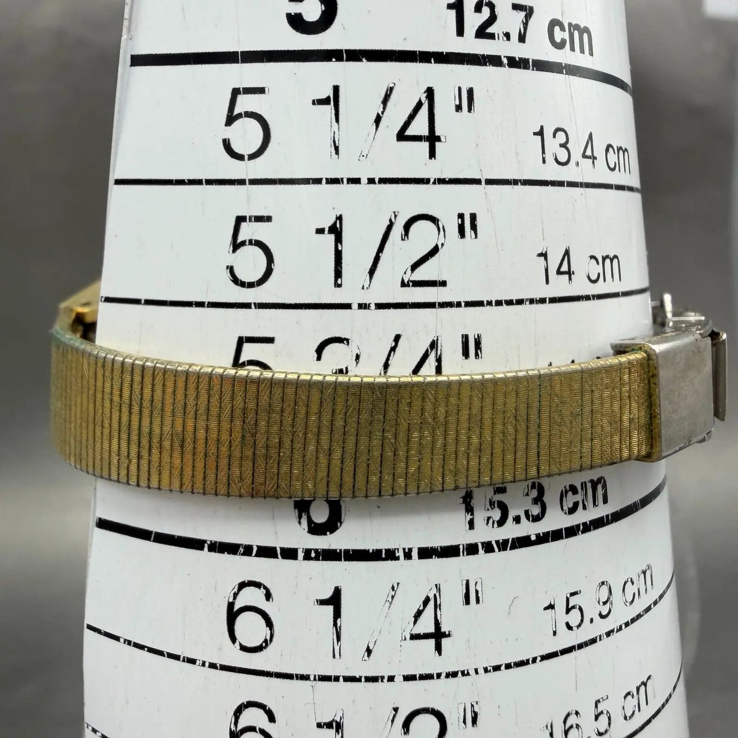 Citizen CQ Watch Women 16mm Champagne Dial Gold Tone Oval 4-833023 New Battery10