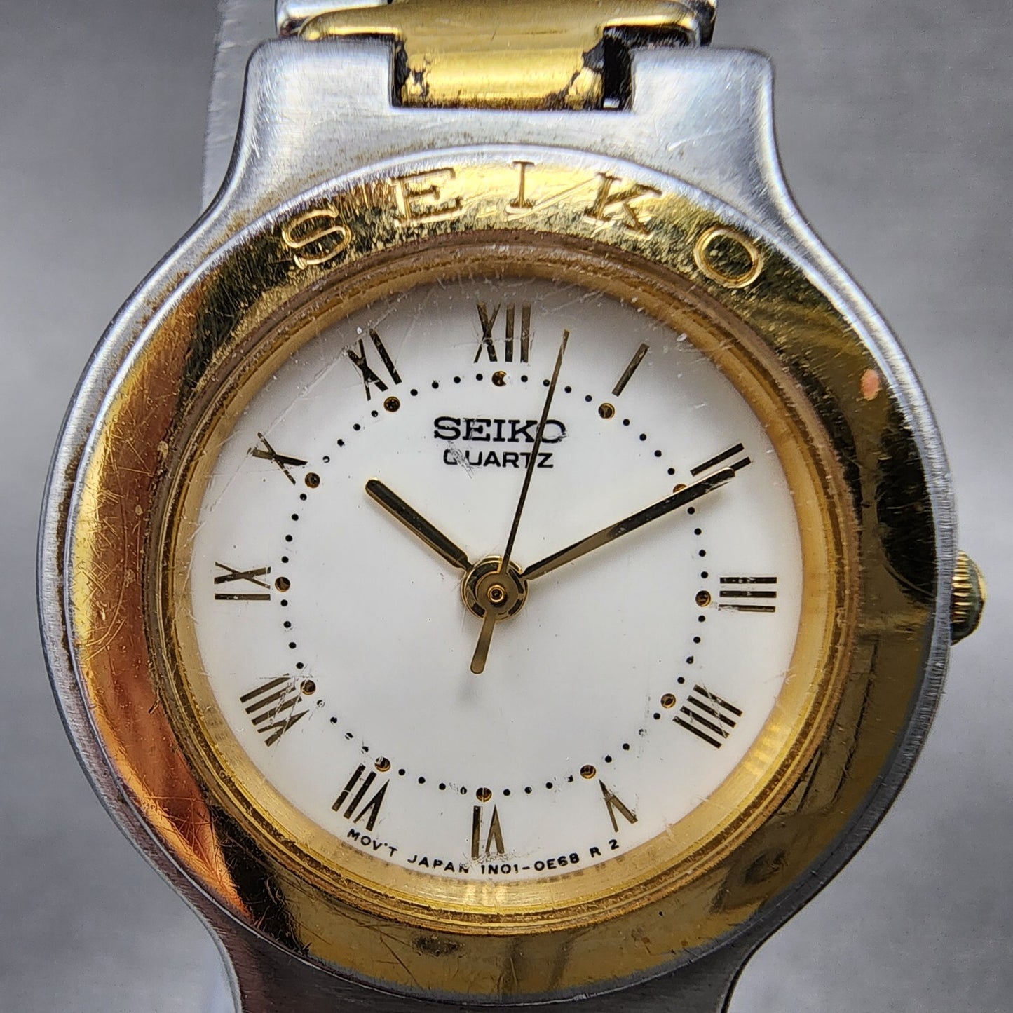 Seiko Watch Women 25mm White Dial Two Tone Round 1N01-0B90 New Battery VTG