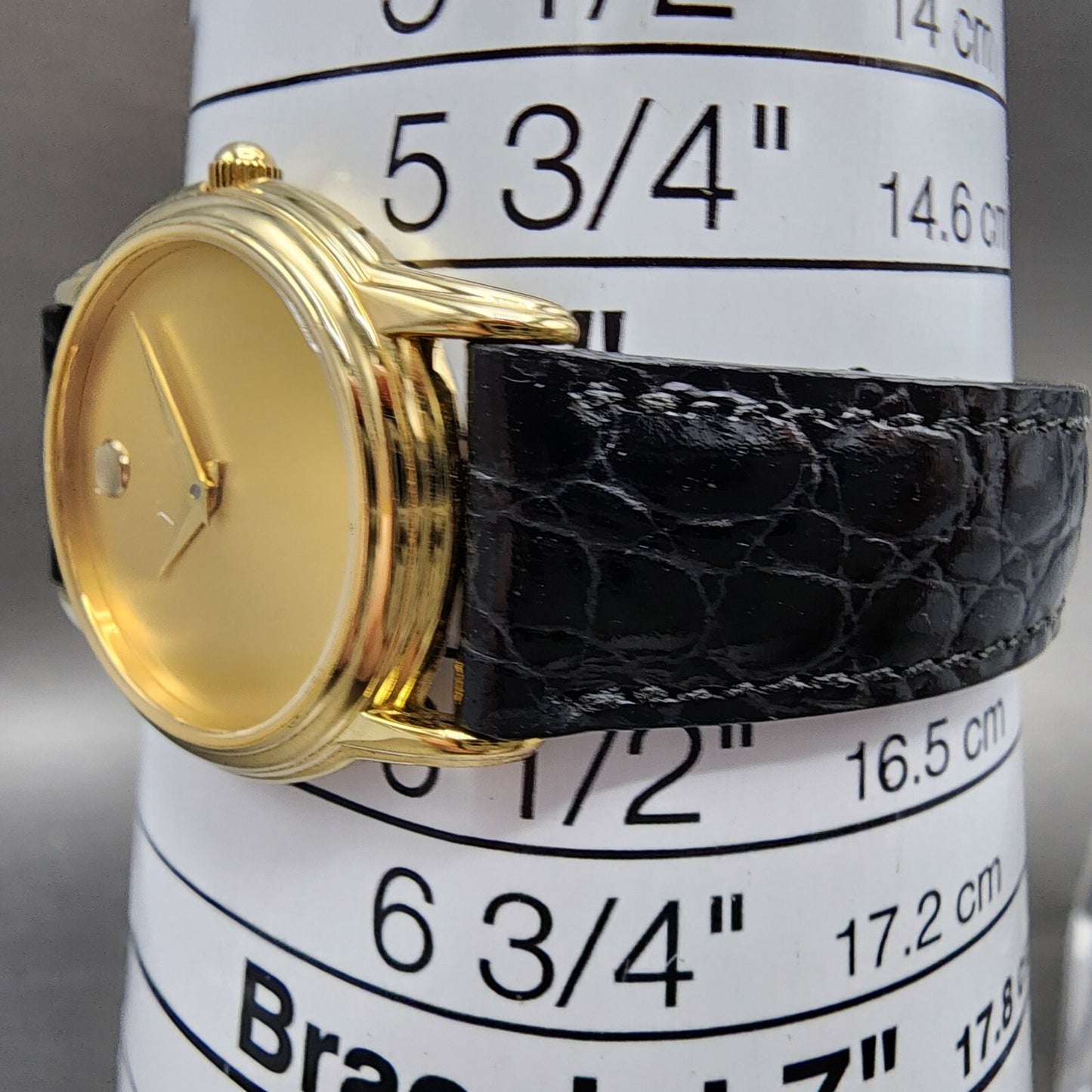 Movado Museum Watch Women 26mm Gold Dial Gold Tone Round 87 E4 9840 New Battery10