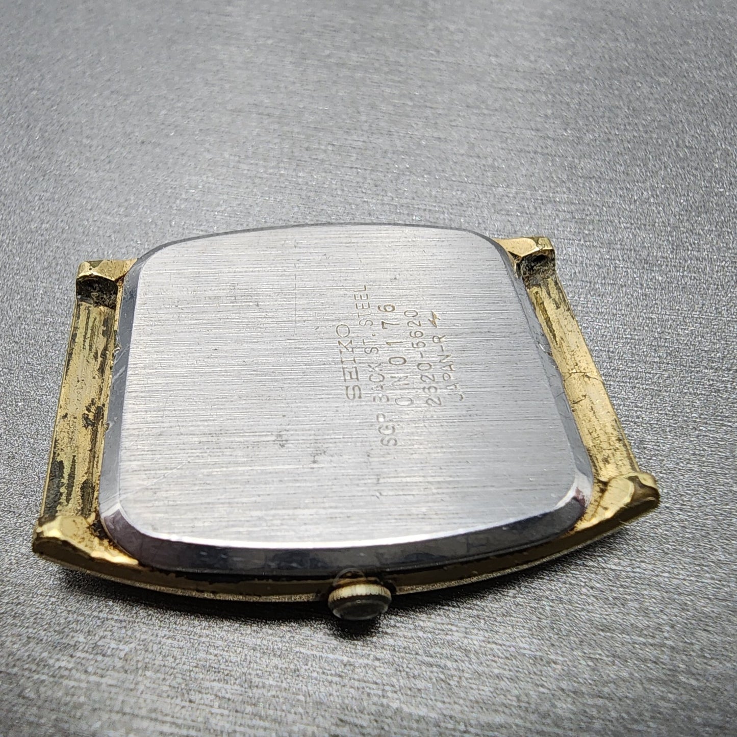 VTG Seiko Watch Men 28mm White Dial Gold Tone Rectangle 2620-5620 PARTS