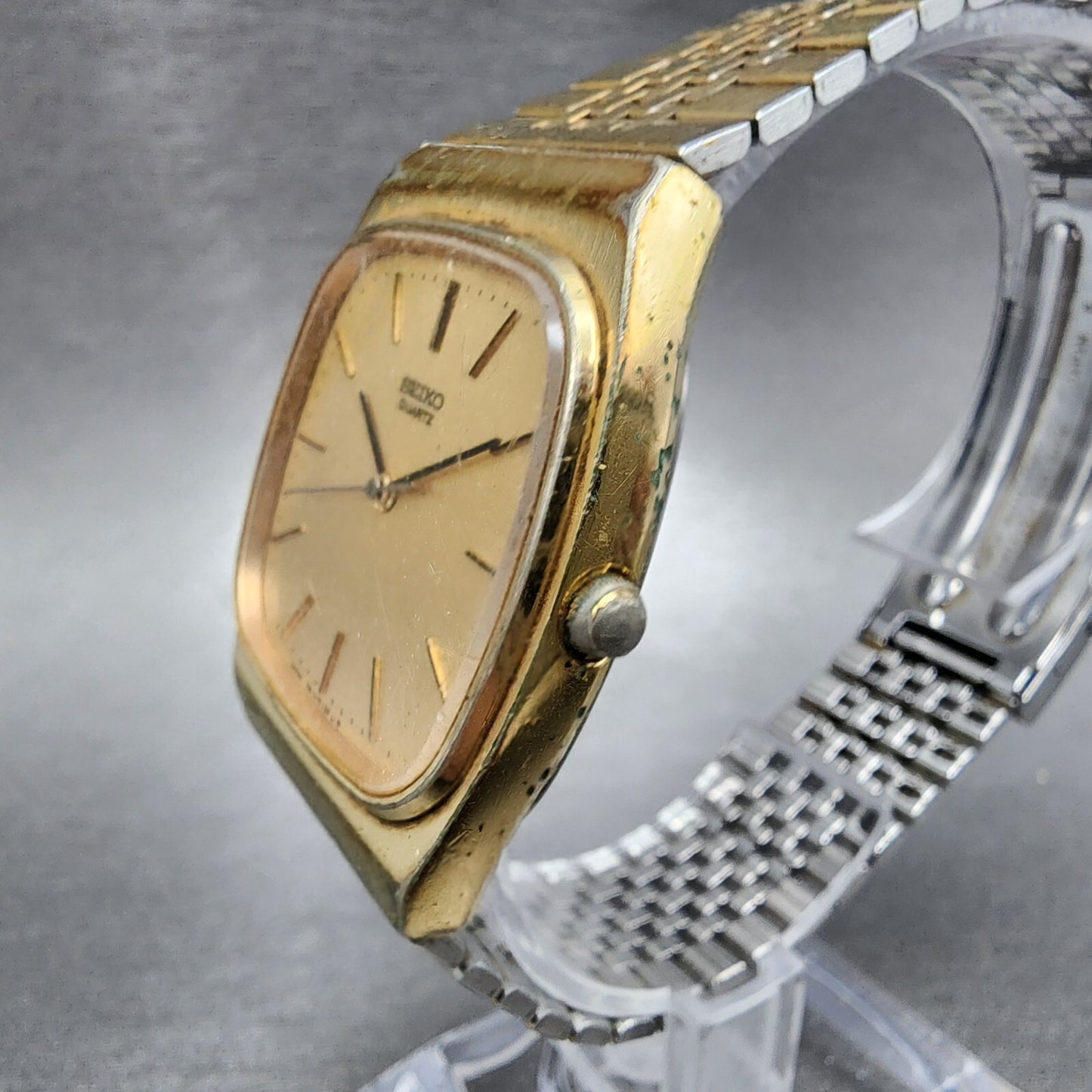 Seiko Watch Men 32mm Gold Dial Gold Tone Rectangle 7810-5139 New Battery