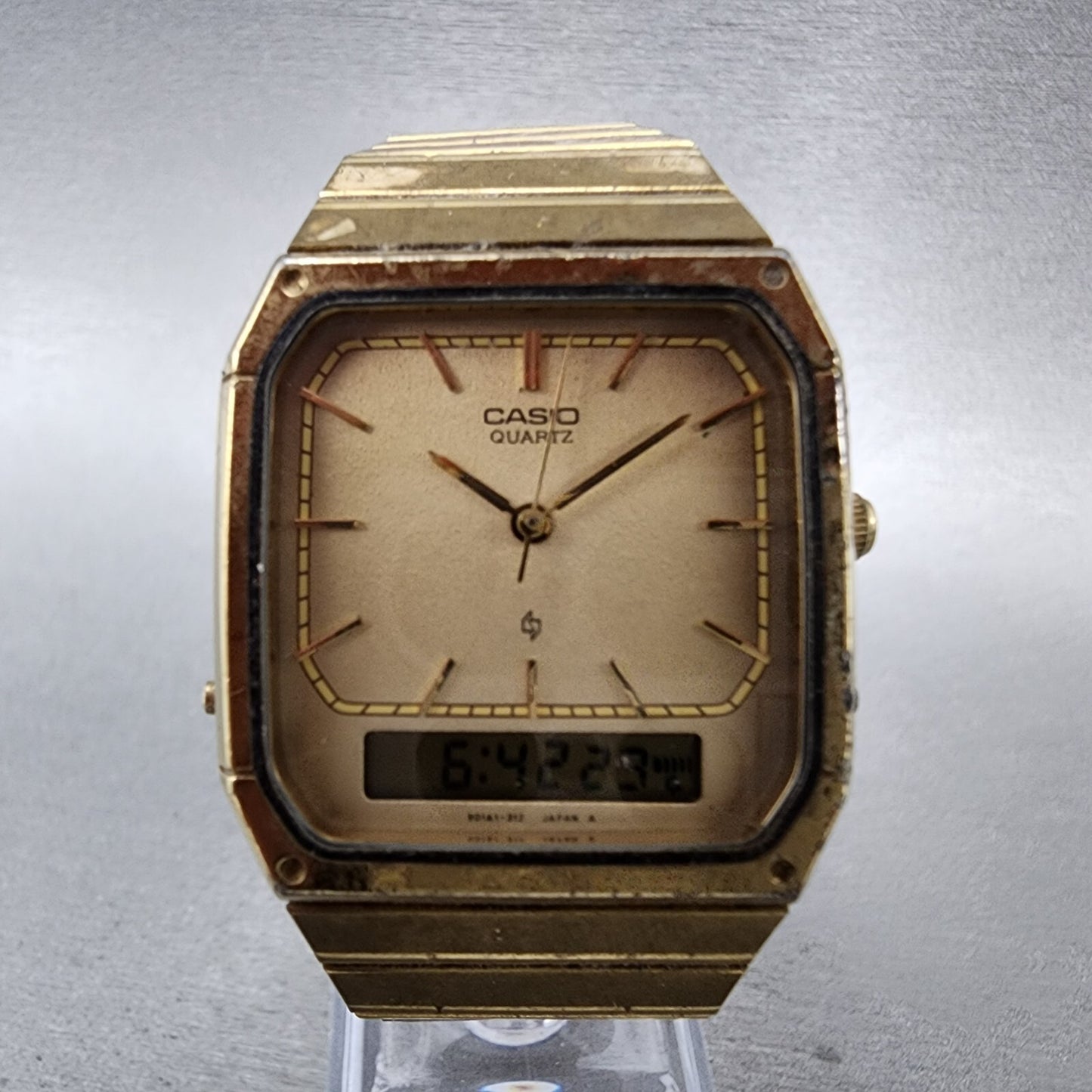 Casio AQ-412G Watch Men 30mm Analog Digital Alarm Chrono Octagon READ New Batt