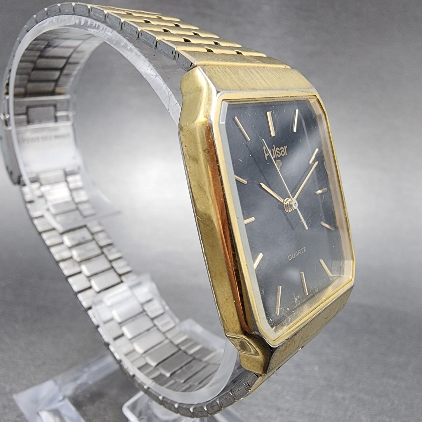 Pulsar Tank Watch Men 28mm Black Dial Gold Tone Rectangle V321-5009 New battery
