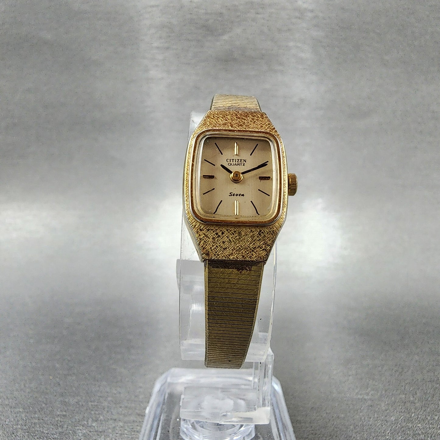VTG Citizen Seven Watch Women 16mm Champagne Dial Gold Tone Rectangle New Batt
