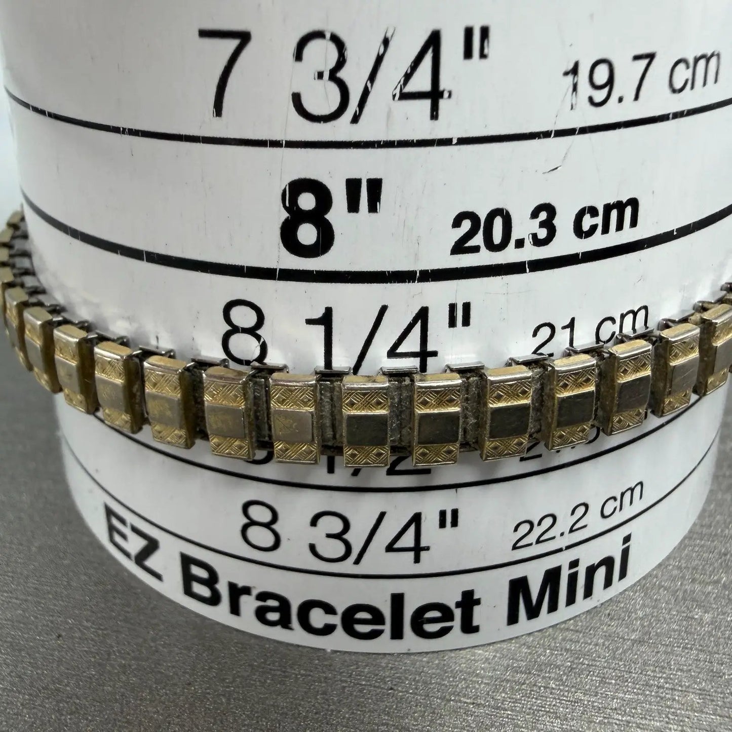 Seiko Watch Women 20mm White Dial Gold Tone Round 2Y01-0A19 New Battery Vintage10