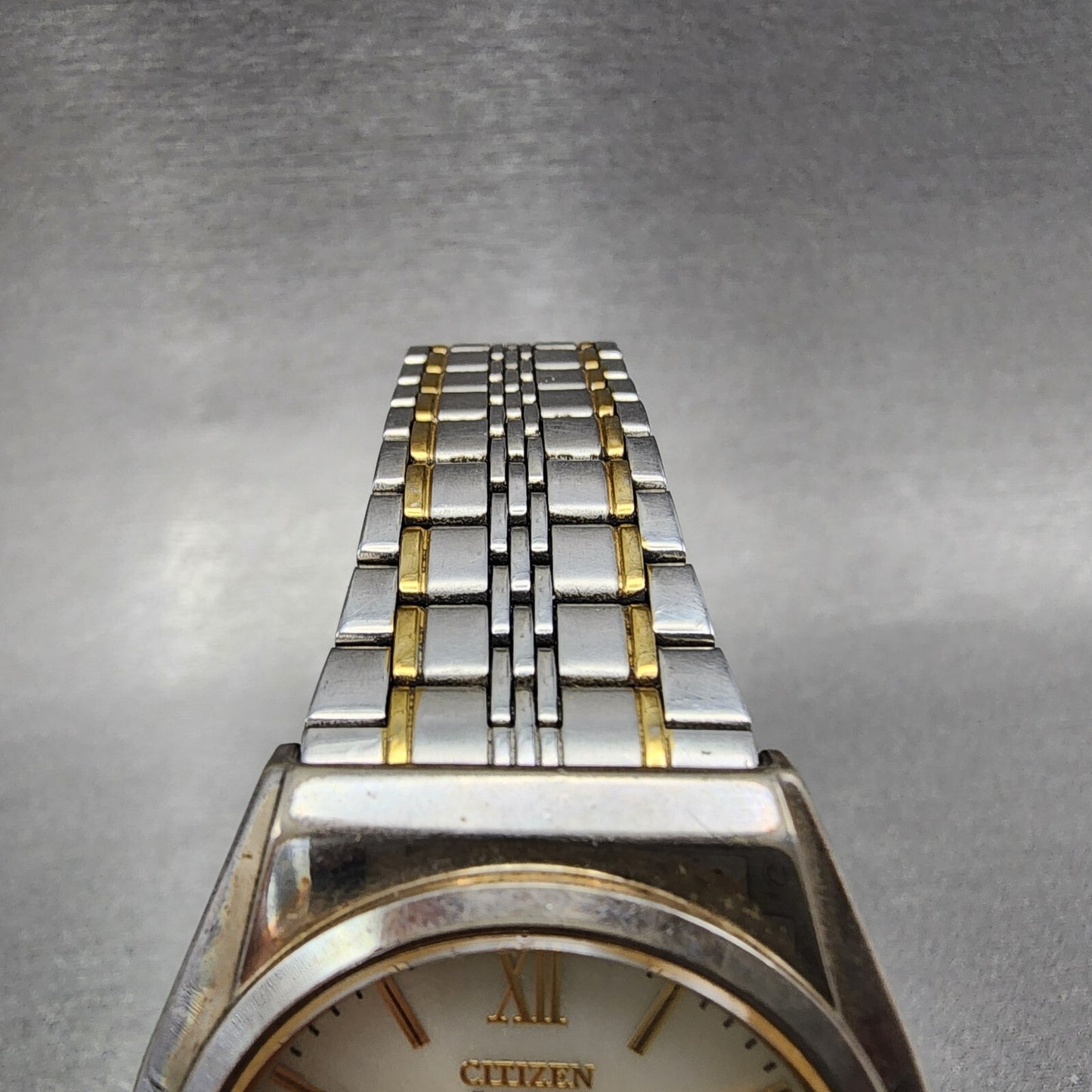 Citizen Eco-Drive Junction Watch Men 35mm Silver Dial Two Tone Round E030 Runs A