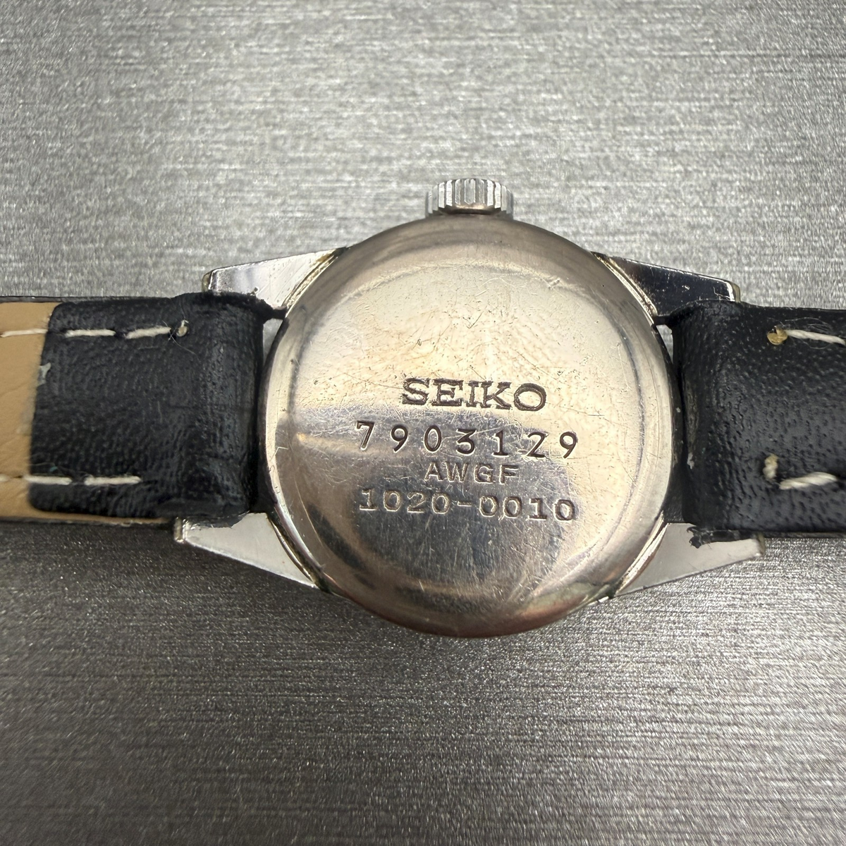 Seiko Queen Watch Women 19mm Silver Dial Silver Tone Round 1020-0010 VTG Works10