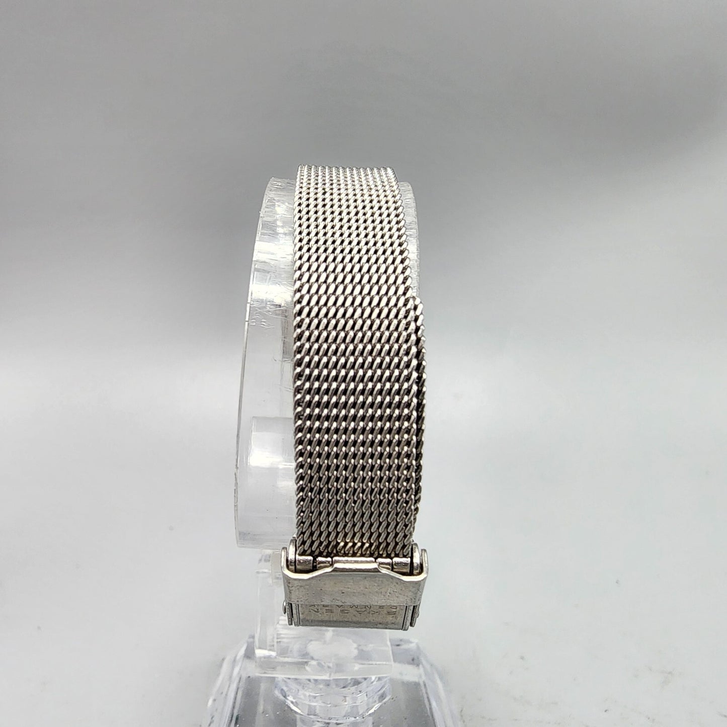 SKagen Tank Watch Women Silver Tone Silver Dial 14mm Rectangle 490SGS New Batt