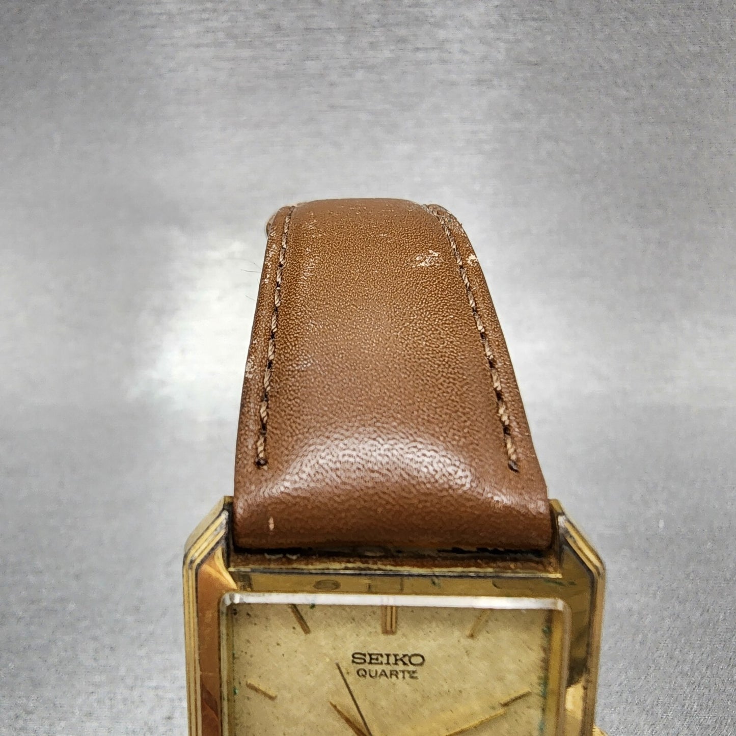 Seiko Tank Watch Men 26mm Champagne Dial Gold Tone 9021-5310 New Battery