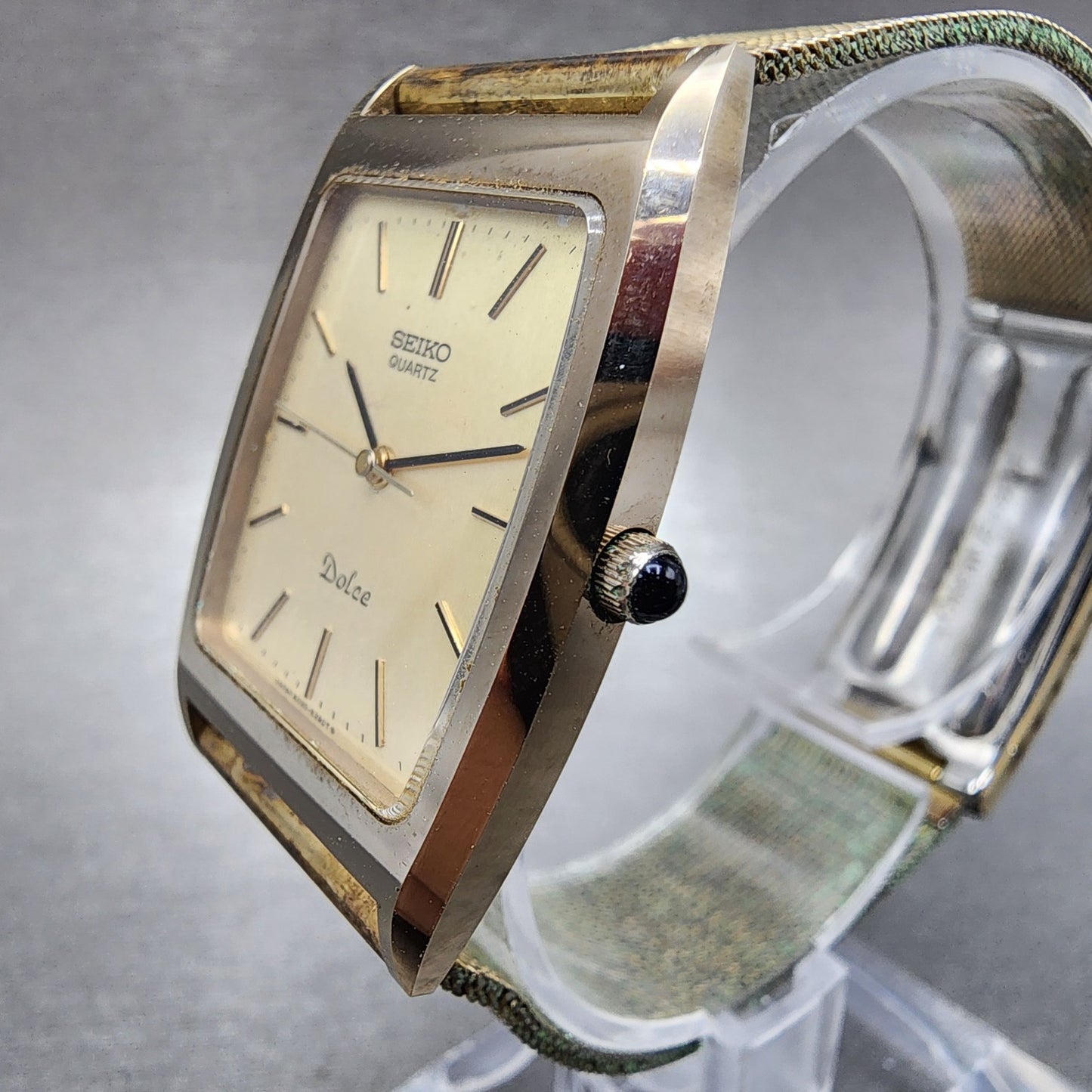 Seiko Dolce Tank Watch Men 28mm Champagne Dial Gold Tone 6030-5320 New Battery