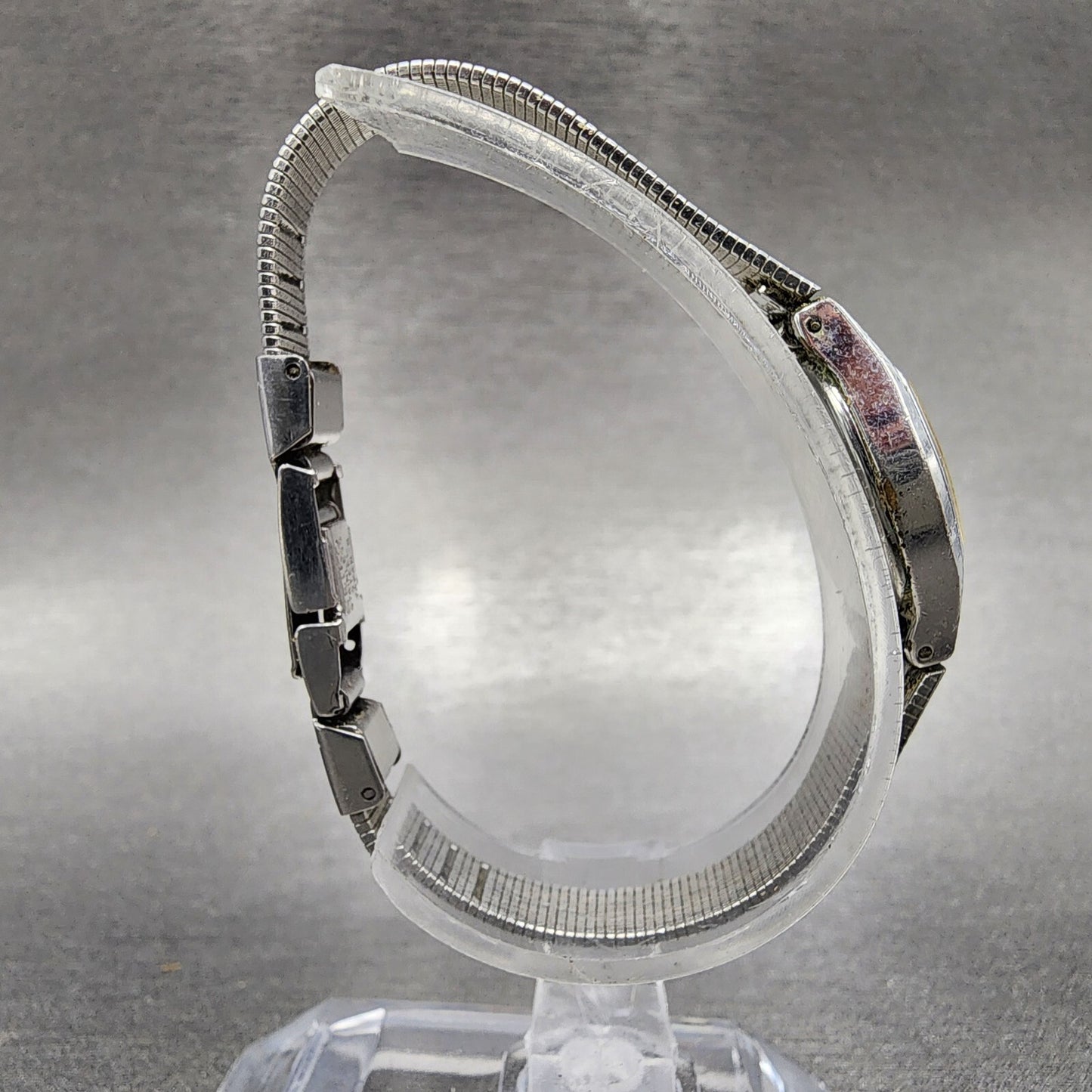 Seiko Watch Women 17mm Silver Dial Silver Tone Hexagon 4N01-5021 New Battery