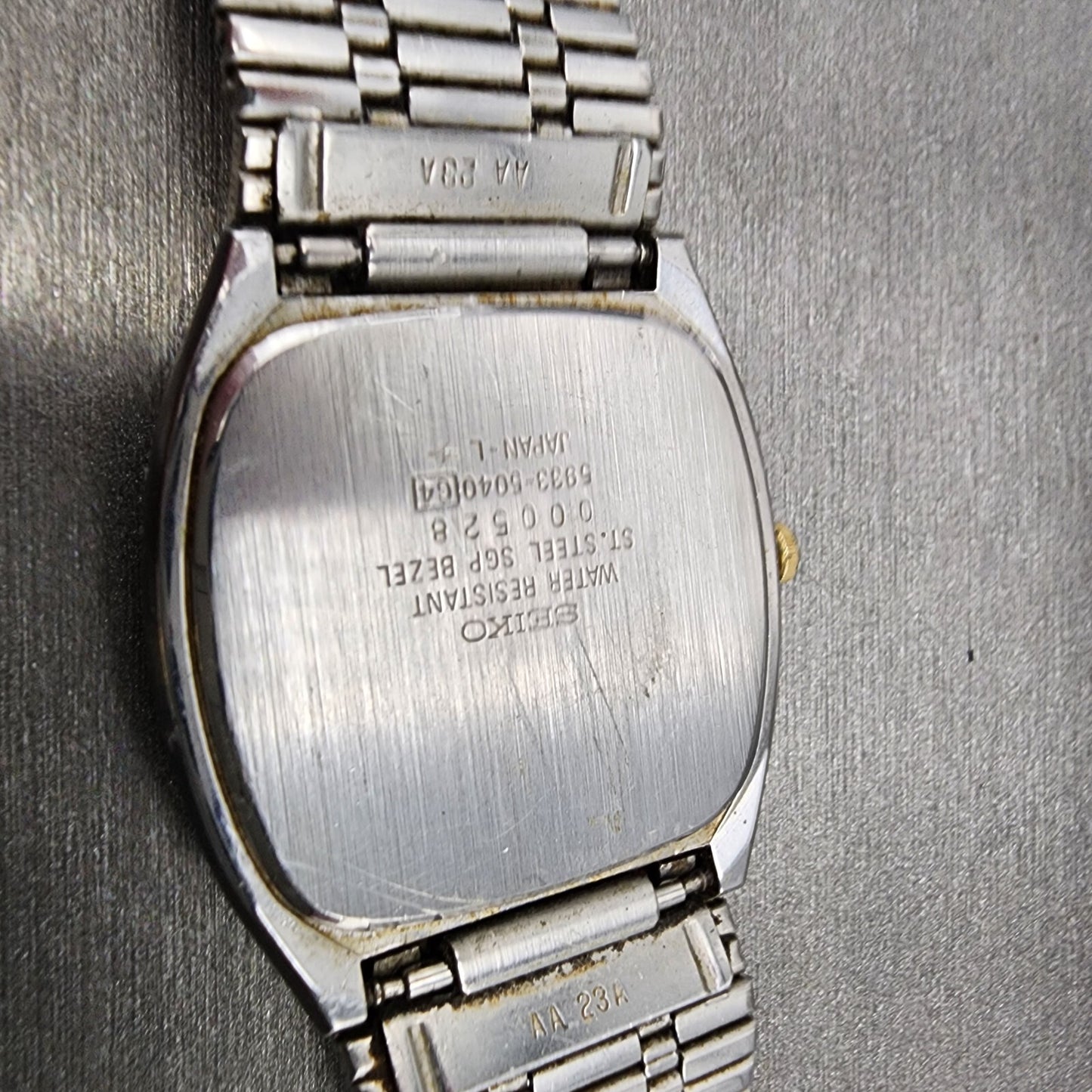 Seiko Watch Men 32mm Champagne Dial Two Tone Daydate 5933-5040 PARTS
